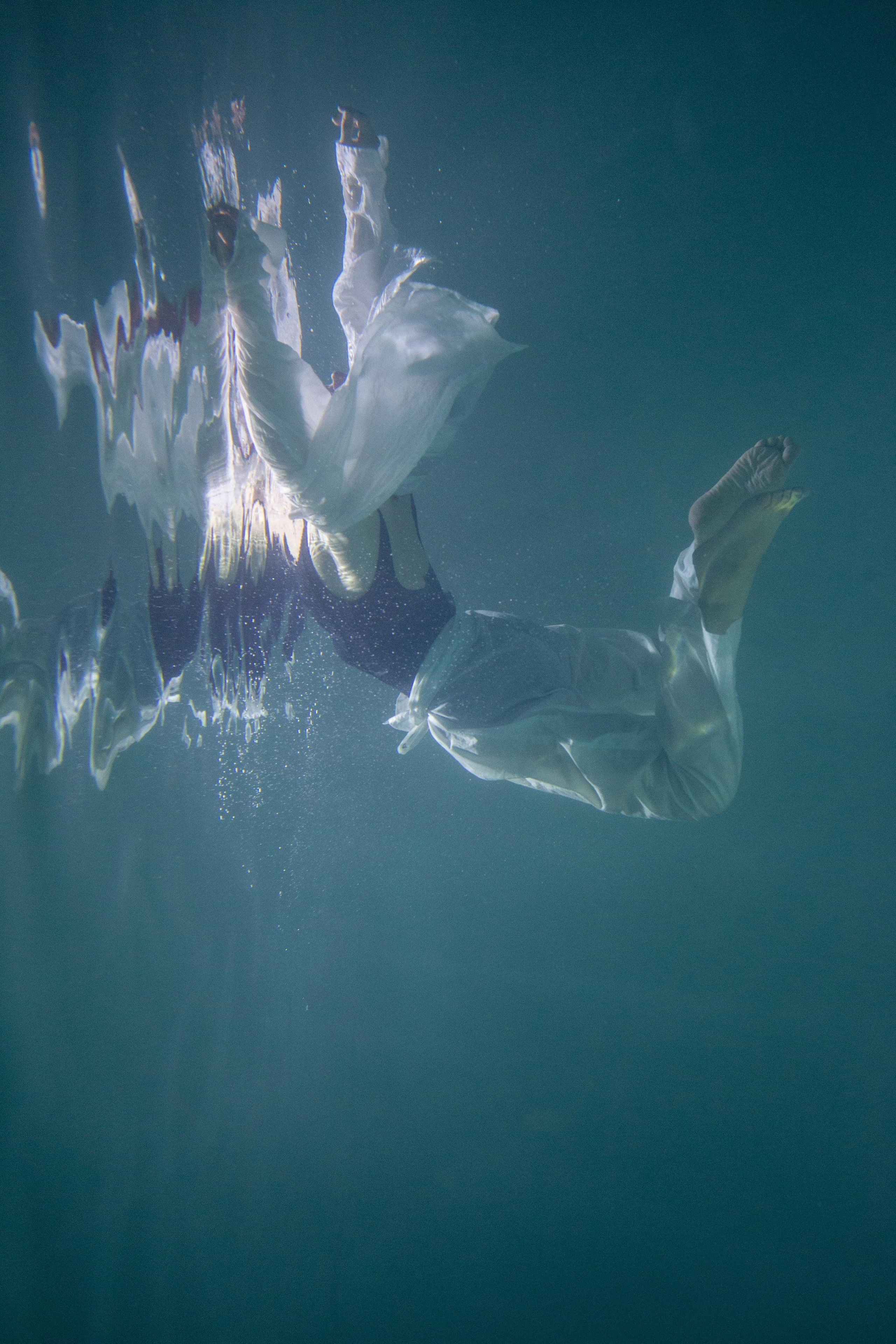 Под водой (18+). Фотограф в Москве Лера Юдина