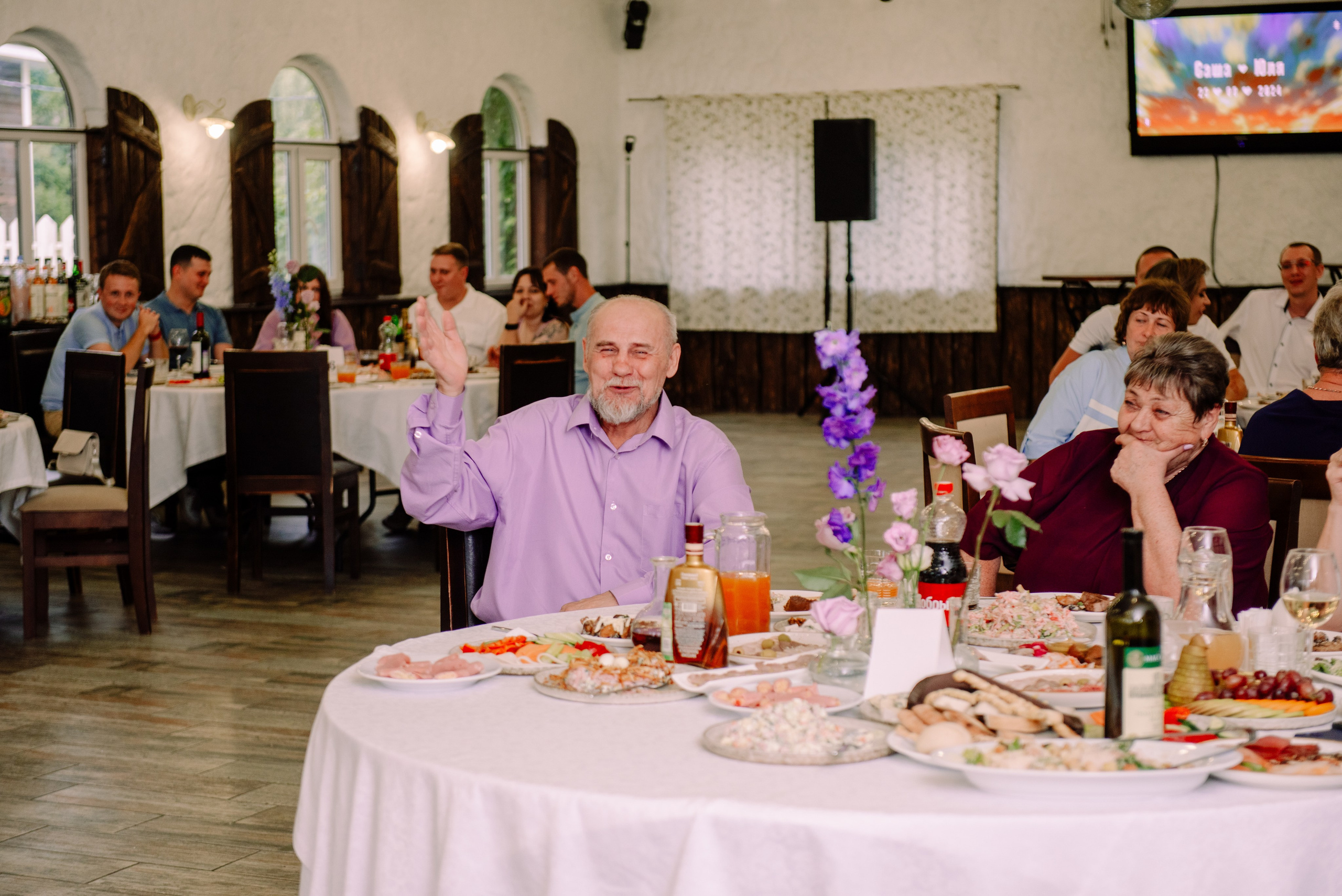Юля и Саша — душевный банкет. Семейный и свадебный фотограф в Рязани Лиза Голованова
