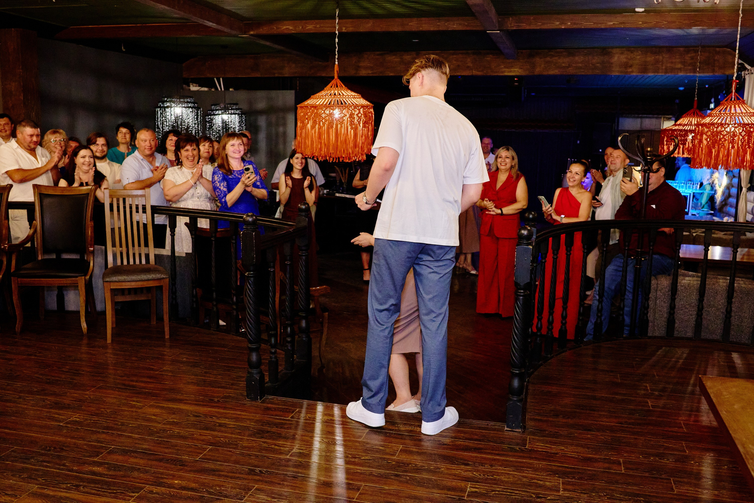 Выпускной 35 Сош. Фотограф Выпускные альбомы Таганрог Сергей Коробченко