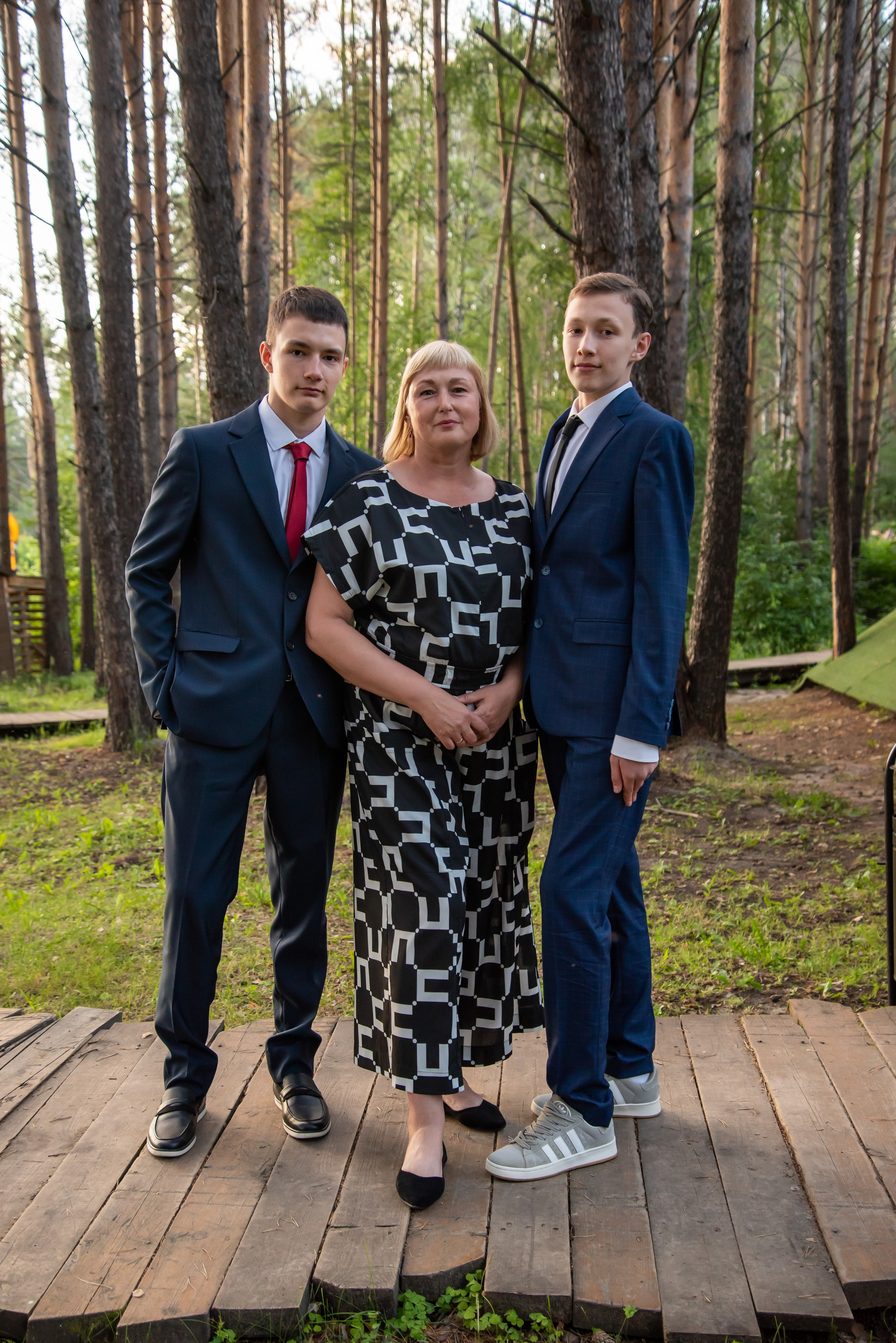 Школьные выпускные. Фотограф Мальцева Евгения