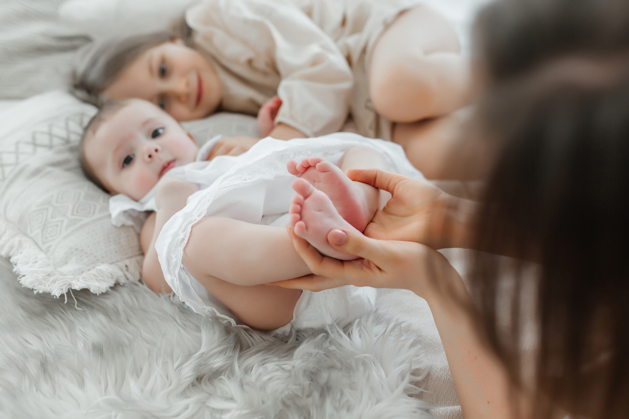 Семейная фотосессия в студии. Фото Радости. Свадебный и семейный фотограф в Москве Юлия Самойлова