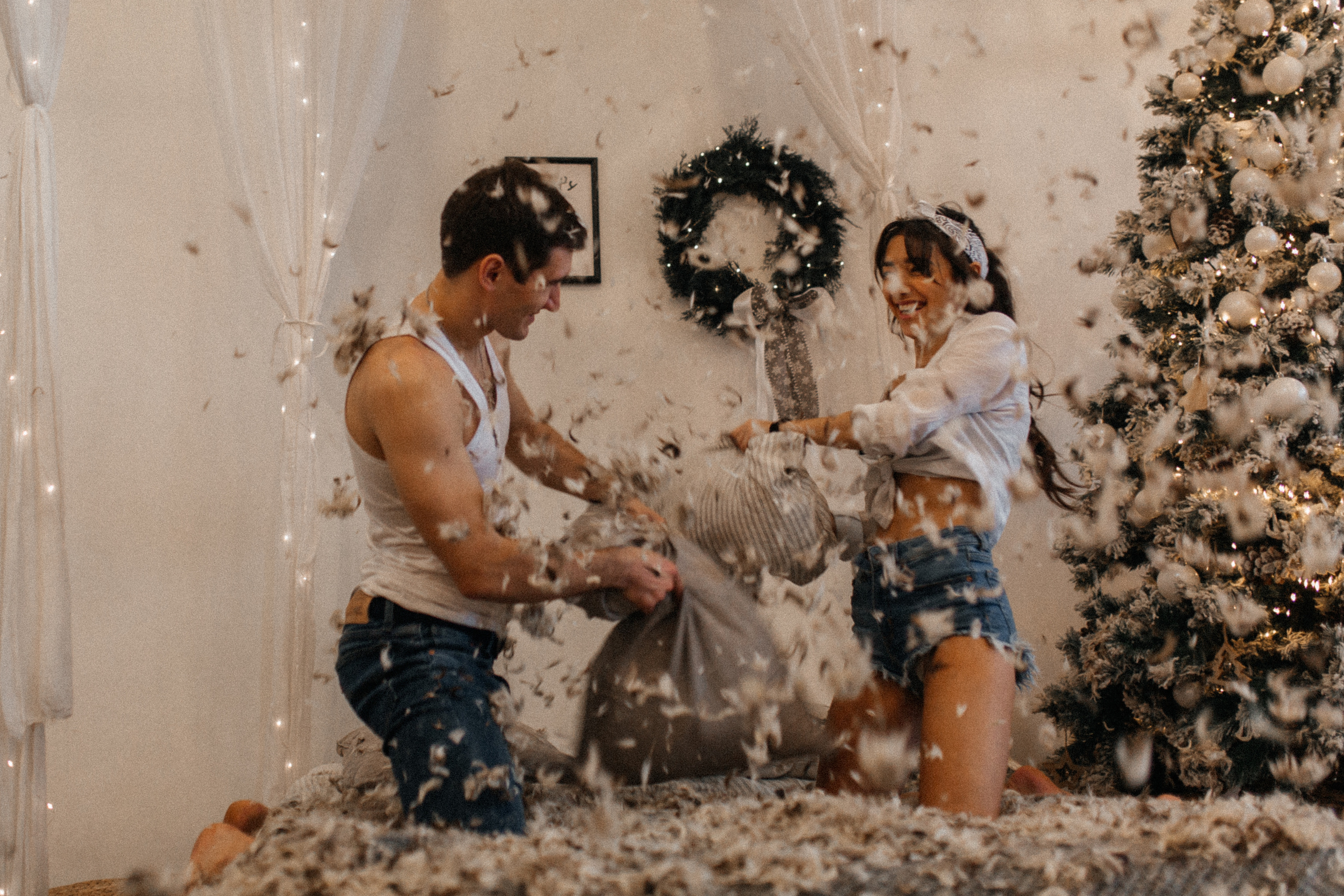 Фотосессия в студии для двоих. Фото Радости. Свадебный и семейный фотограф в Москве Юлия Самойлова