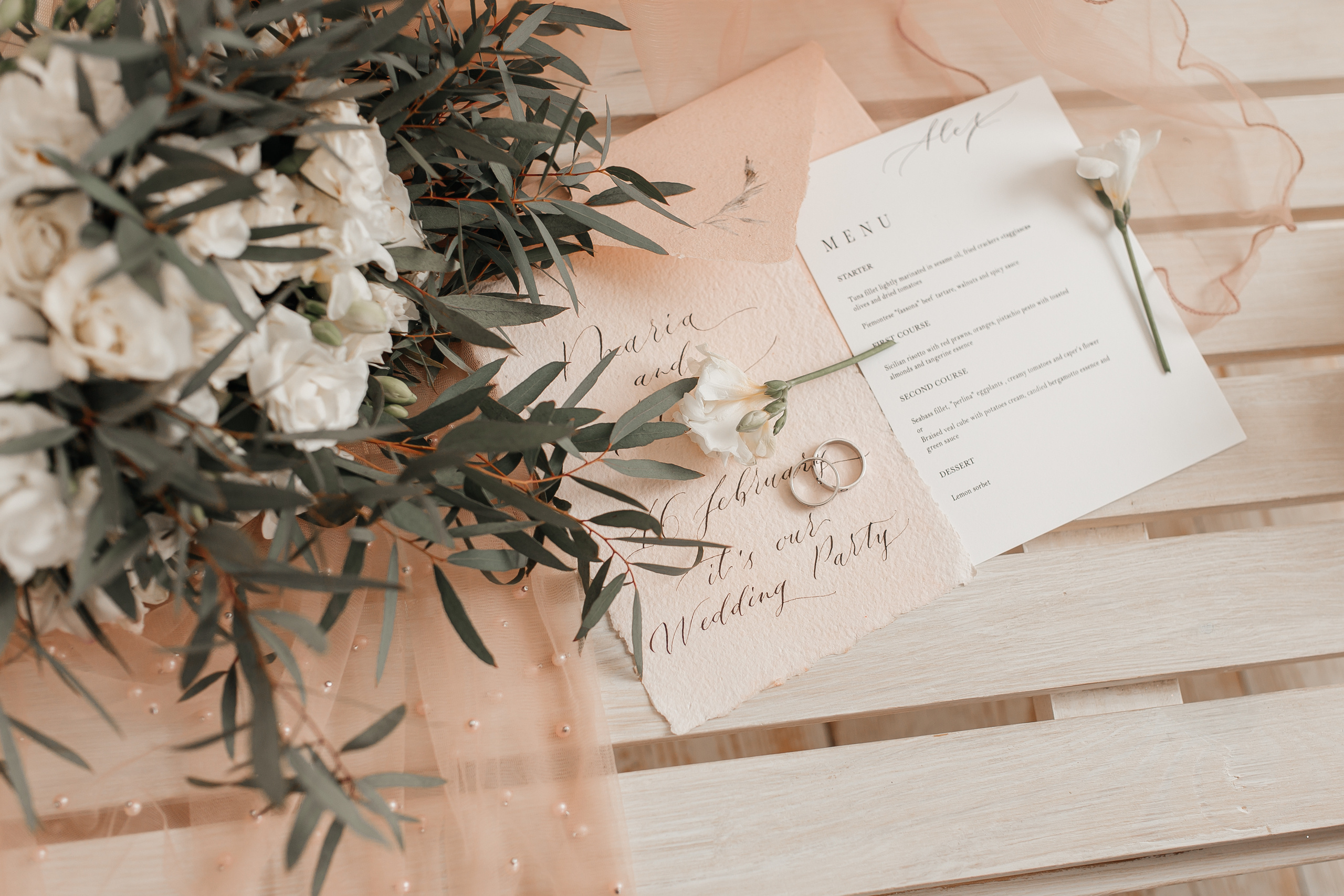 Свадебная фотосессия в студии. Фото Радости. Свадебный и семейный фотограф в Москве Юлия Самойлова