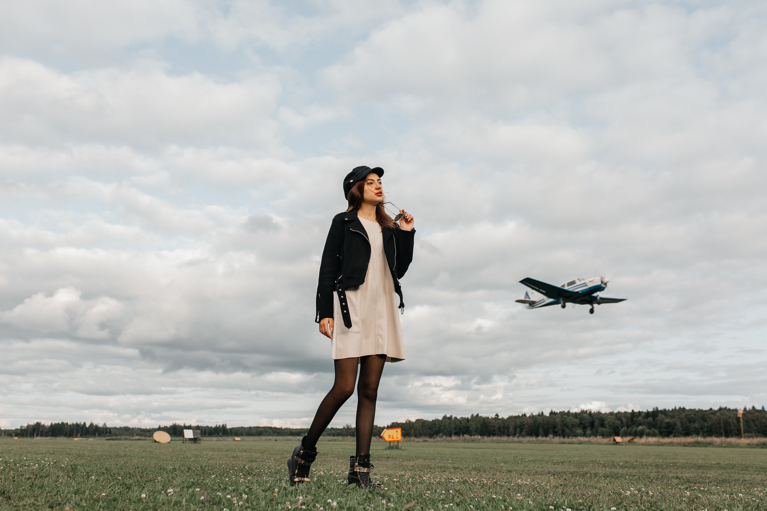 Фотосессия с самолетом. Фото Радости. Свадебный и семейный фотограф в Москве Юлия Самойлова