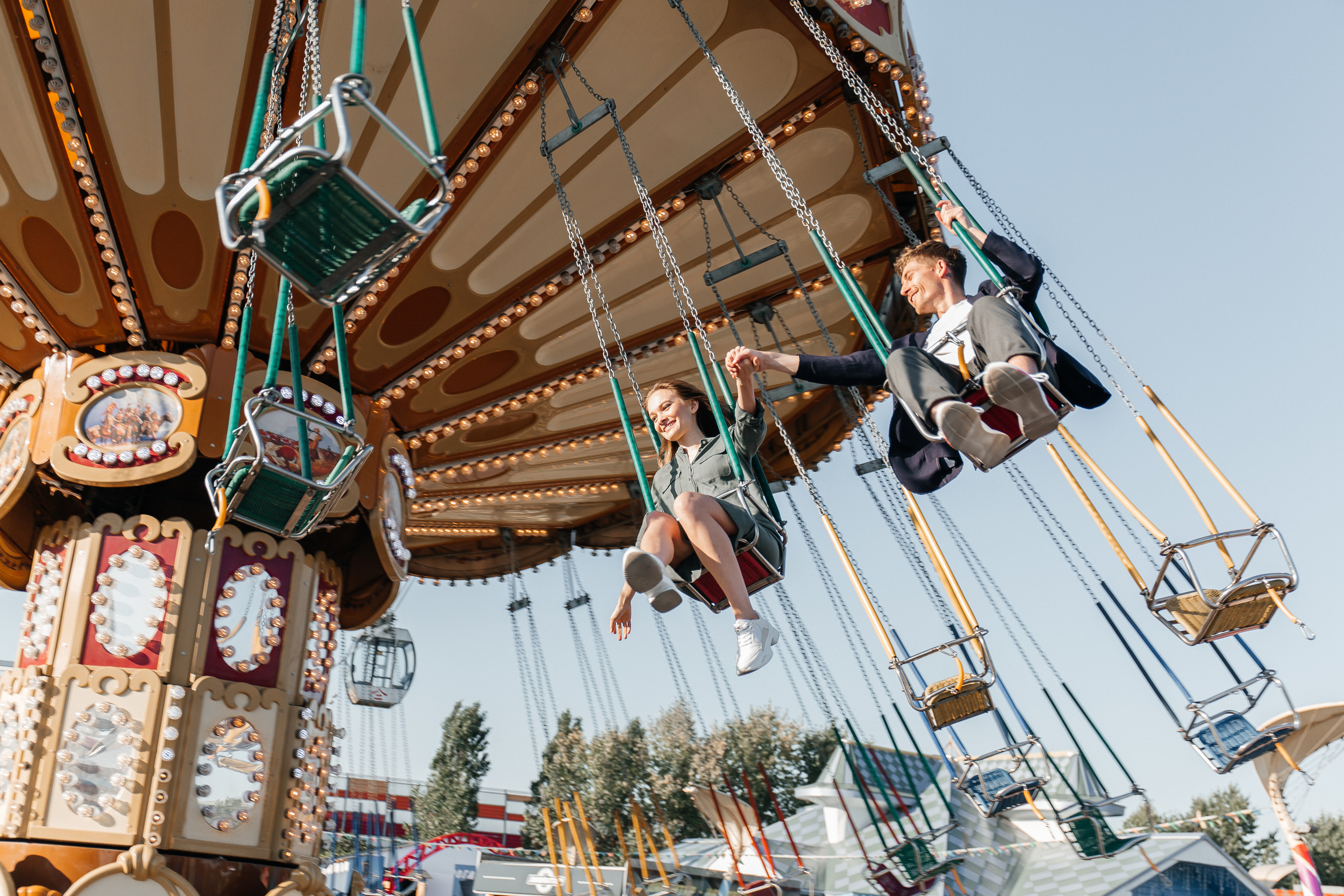 Фотосессия на аттракционах. Фото Радости. Свадебный и семейный фотограф в Москве Юлия Самойлова