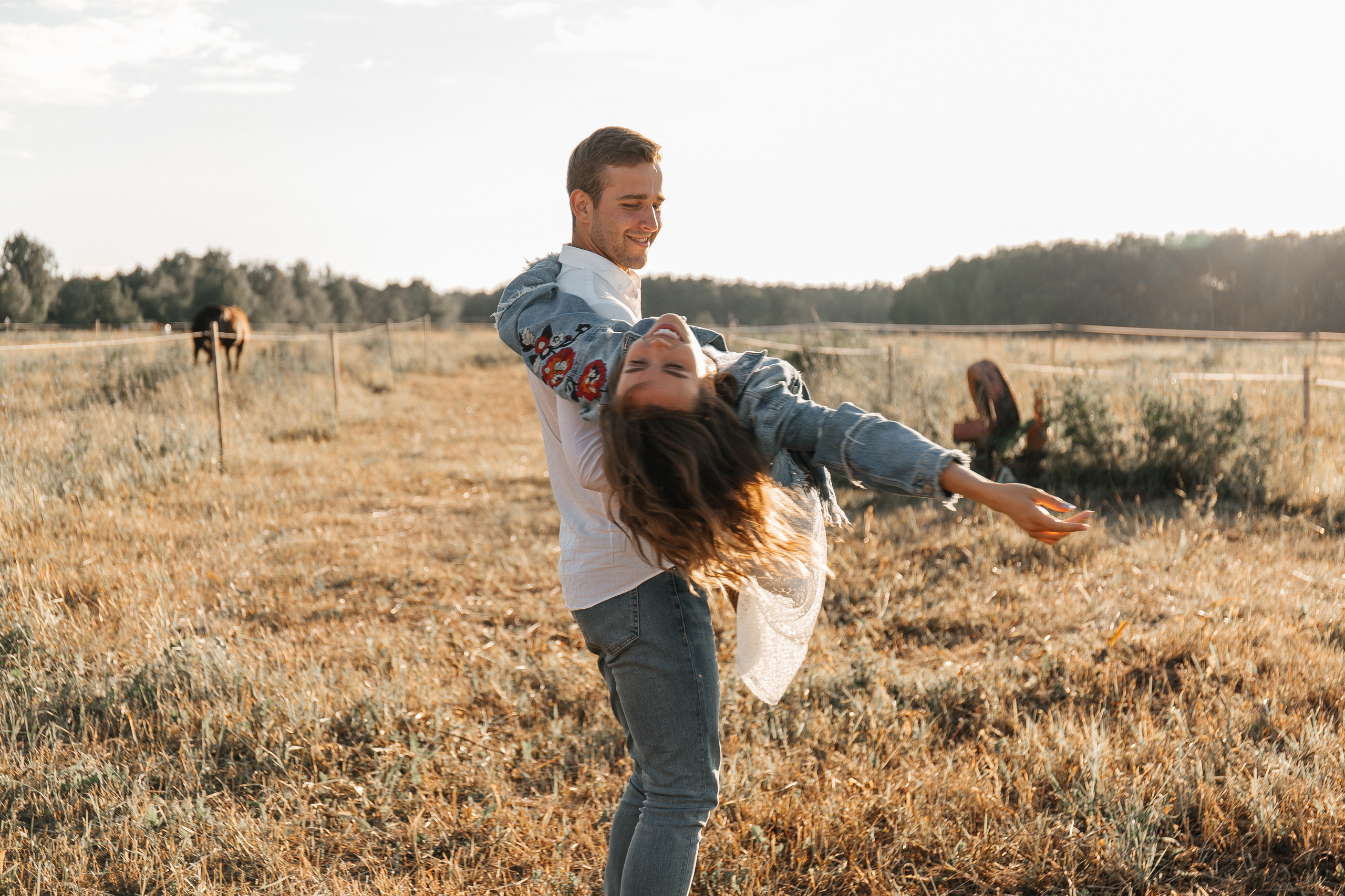 Фотосессия предложения руки и сердца. Фото Радости. Свадебный и семейный фотограф в Москве Юлия Самойлова