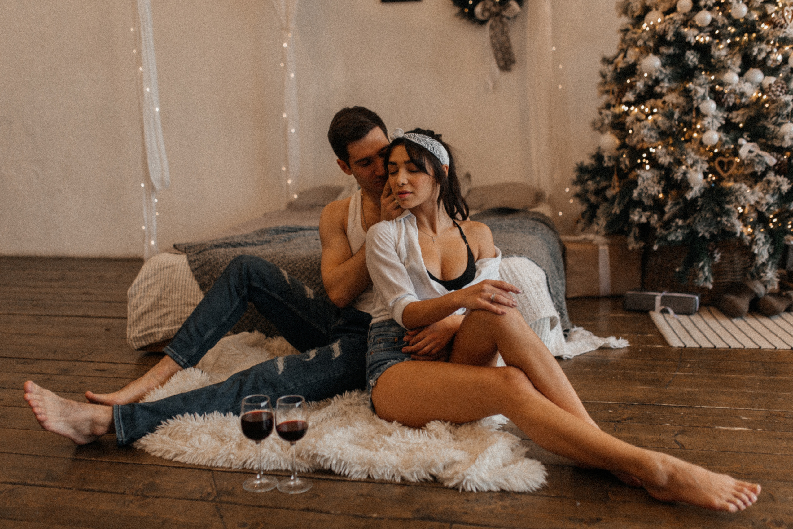 Фотосессия в студии для двоих. Фото Радости. Свадебный и семейный фотограф в Москве Юлия Самойлова