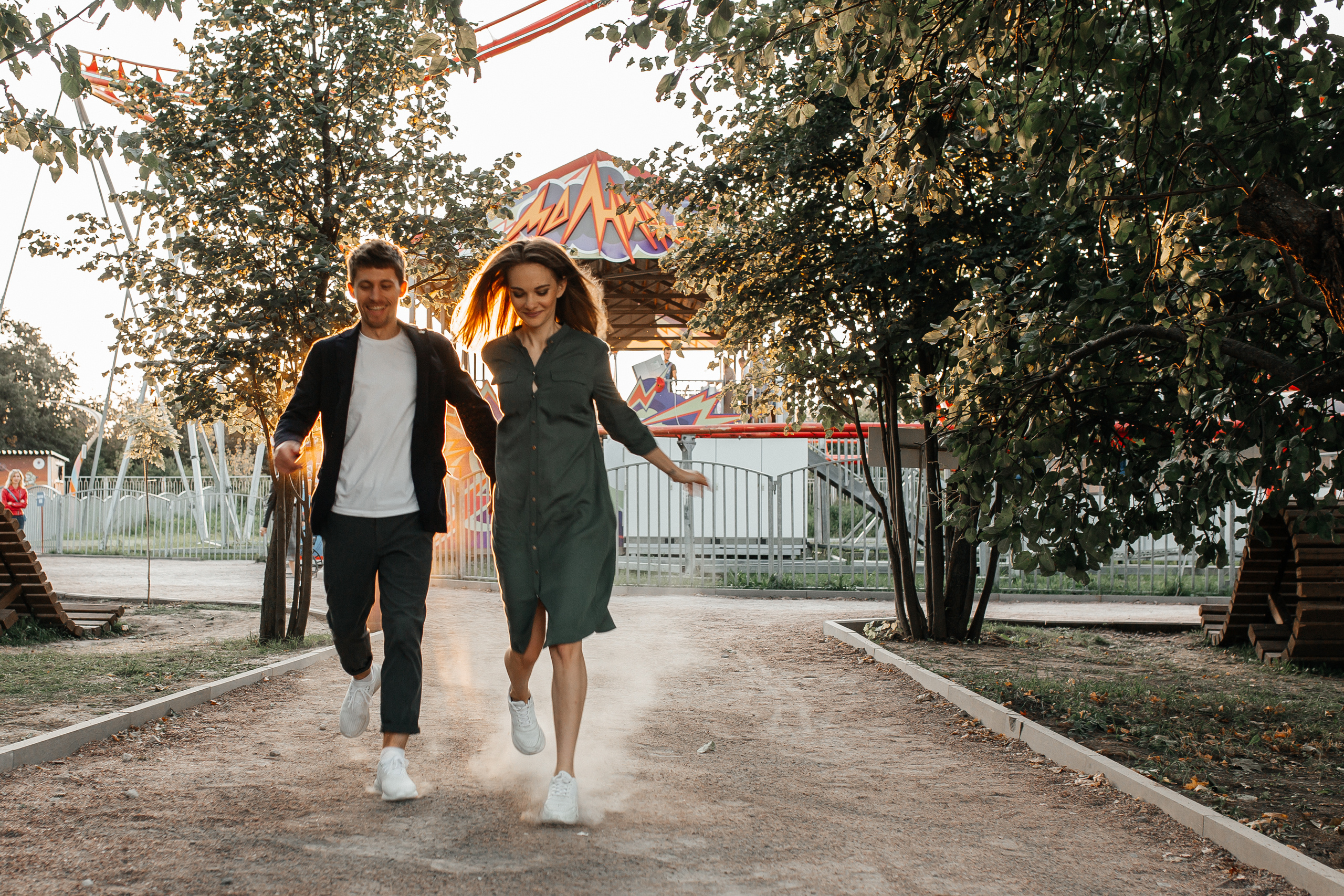 Фотосессия на аттракционах. Фото Радости. Свадебный и семейный фотограф в Москве Юлия Самойлова