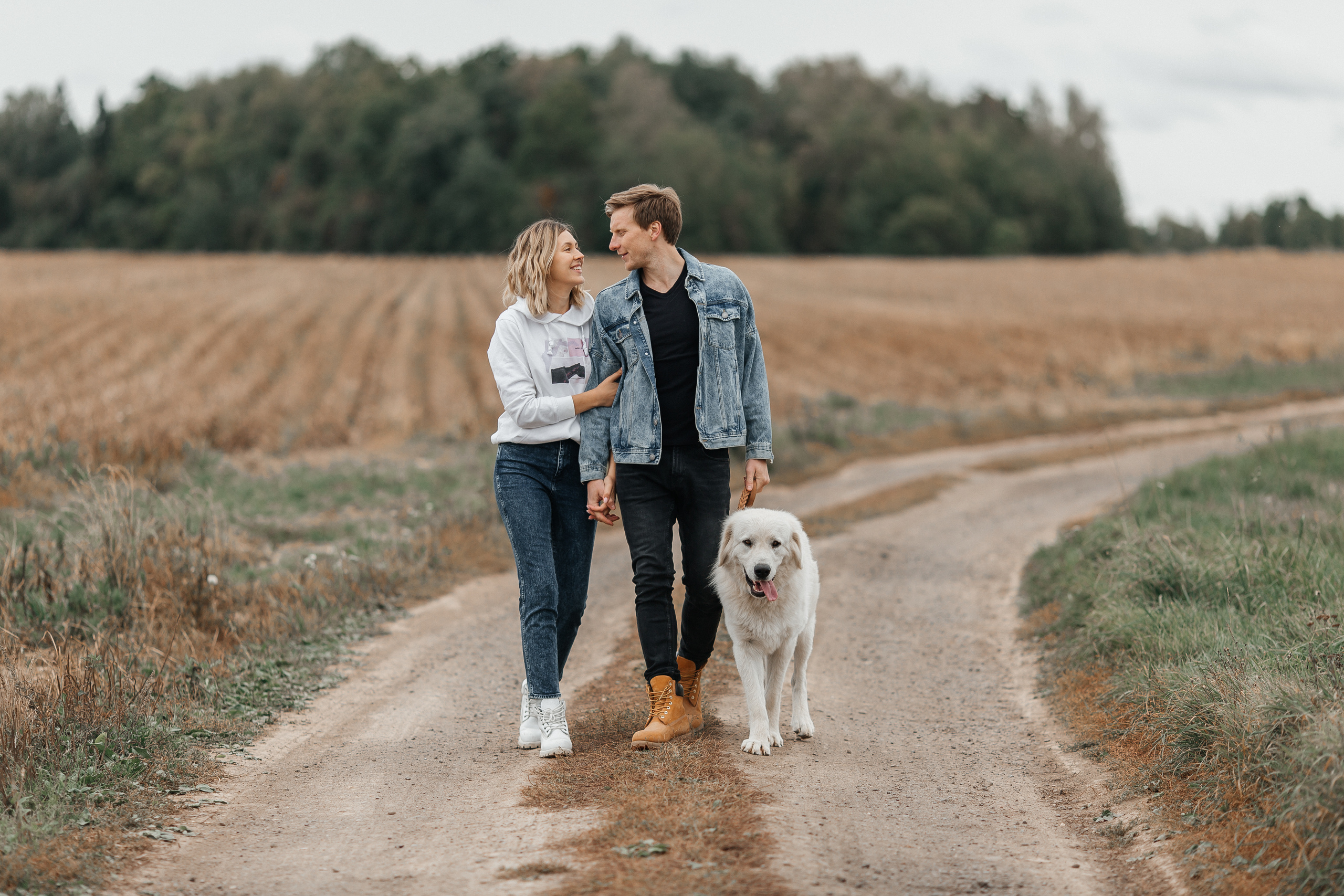 Семейная фотосессия на даче. Фото Радости. Свадебный и семейный фотограф в Москве Юлия Самойлова