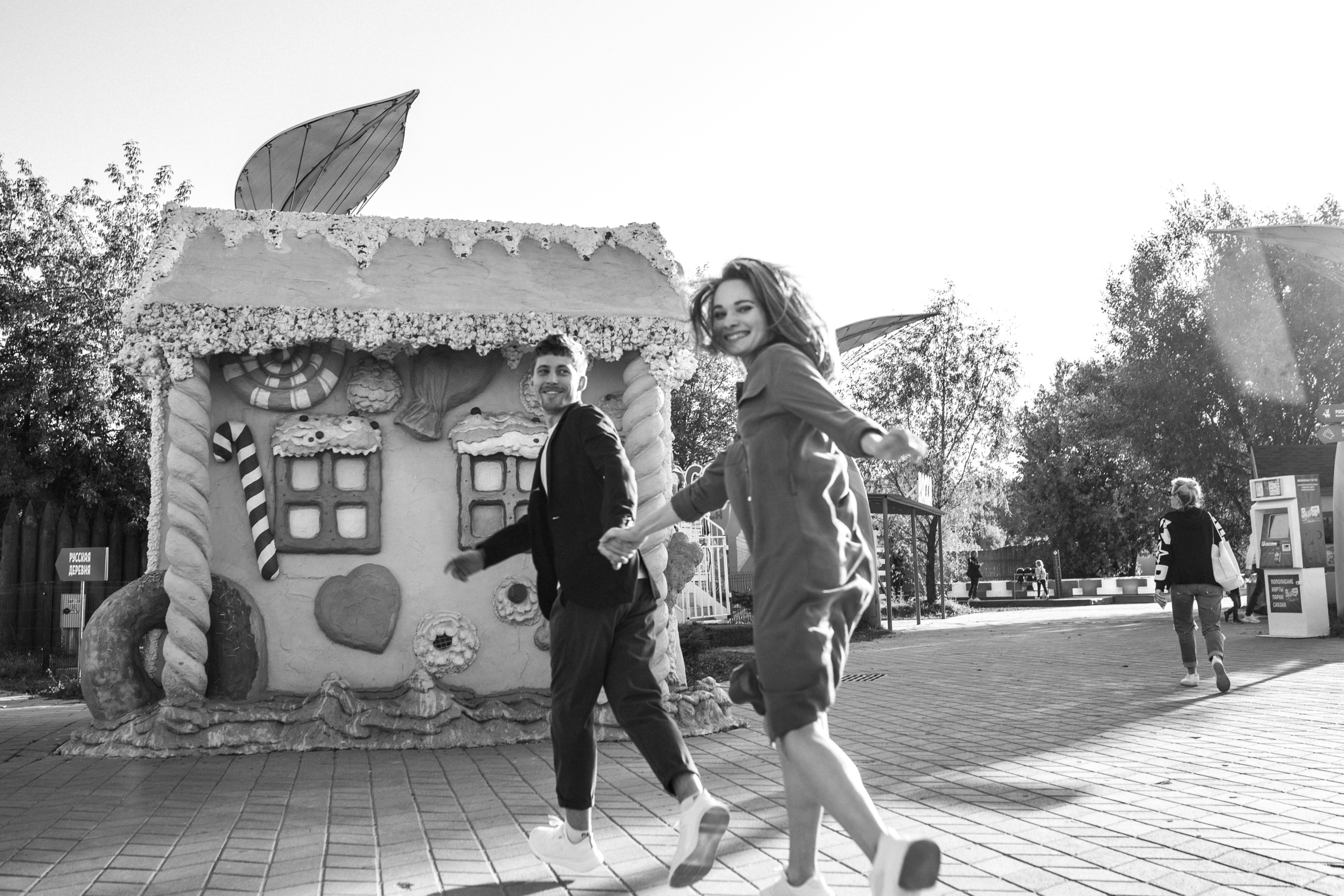 Фотосессия на аттракционах. Фото Радости. Свадебный и семейный фотограф в Москве Юлия Самойлова