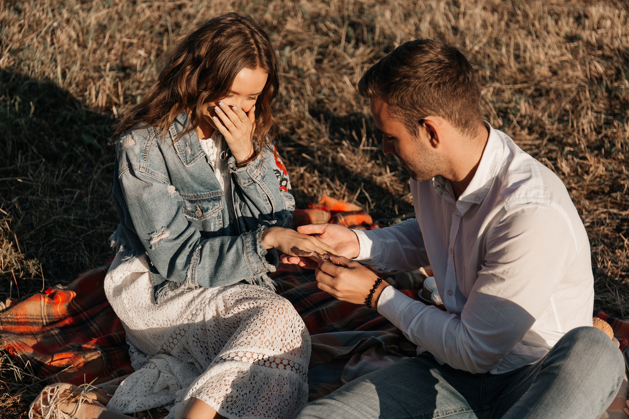 Фотосессия предложения руки и сердца. Фото Радости. Свадебный и семейный фотограф в Москве Юлия Самойлова
