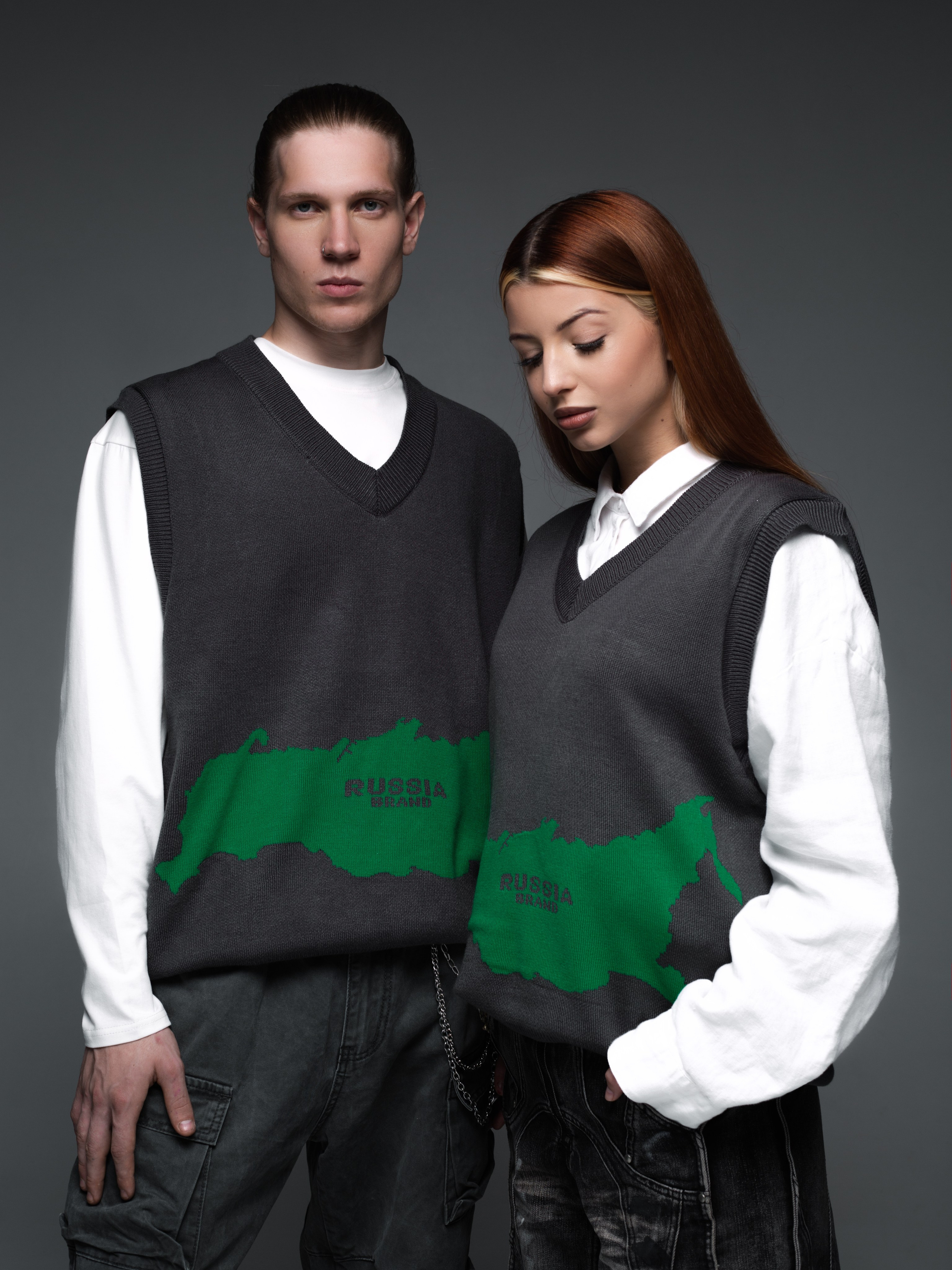 КАТАЛОГ | серый фон. RUNA production — стильные съемки для брендов