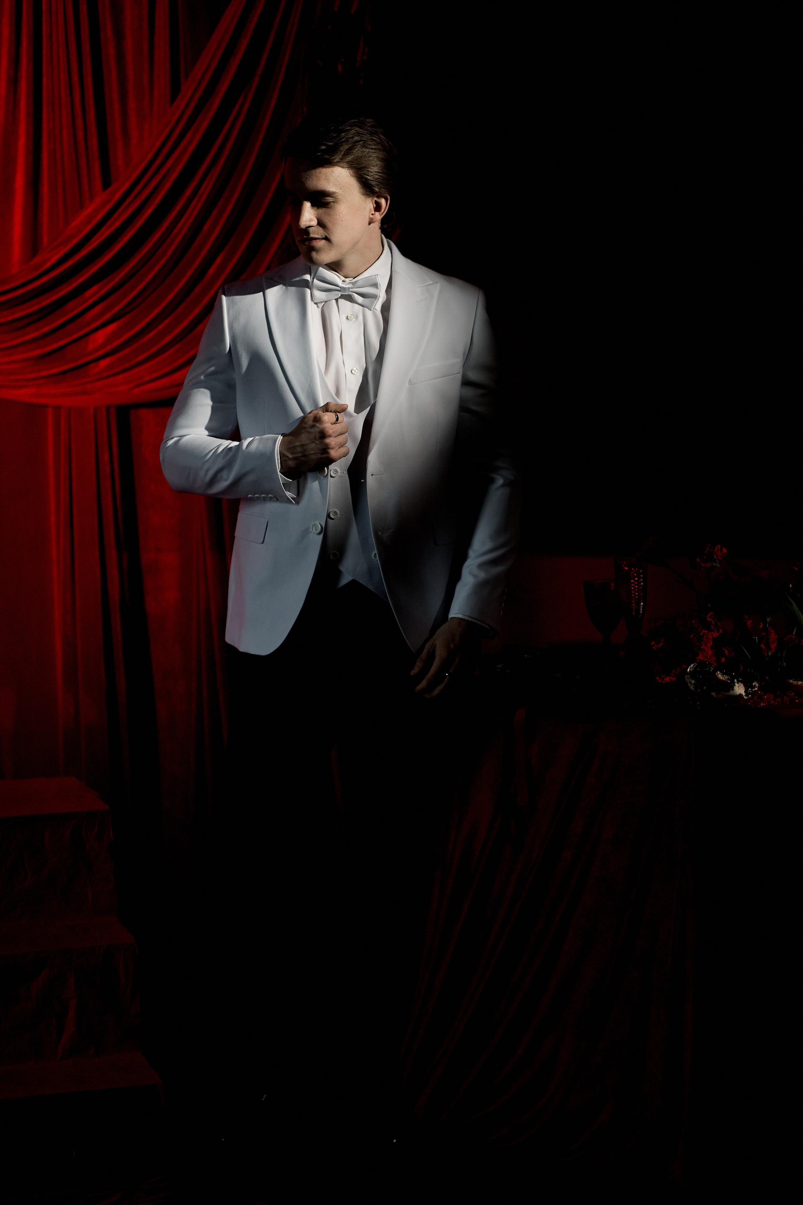 Red. Свадебный фотограф в Красноярске Владимир Ятмасов