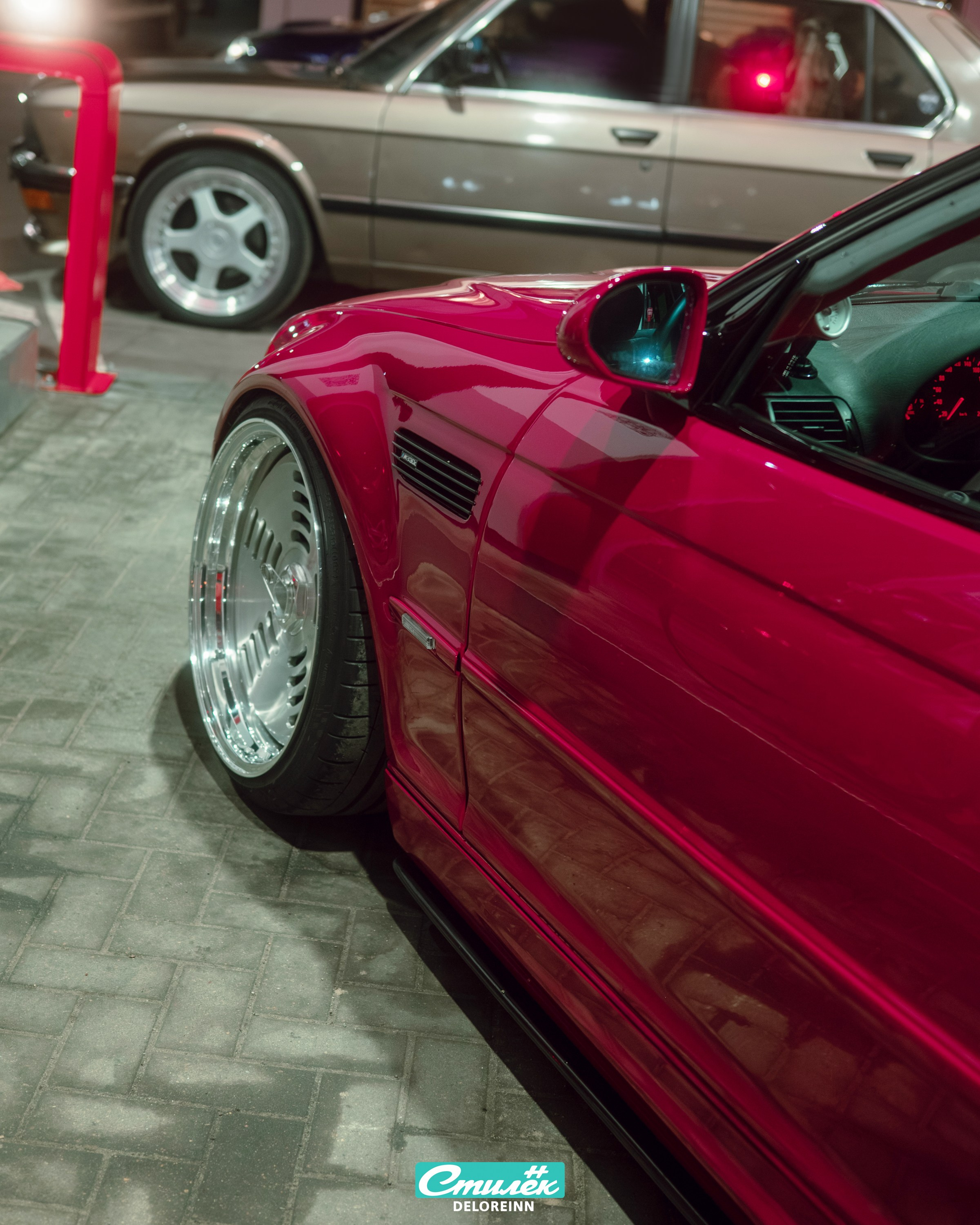 Pink BMW E46 Touring from Finland. DeLorein