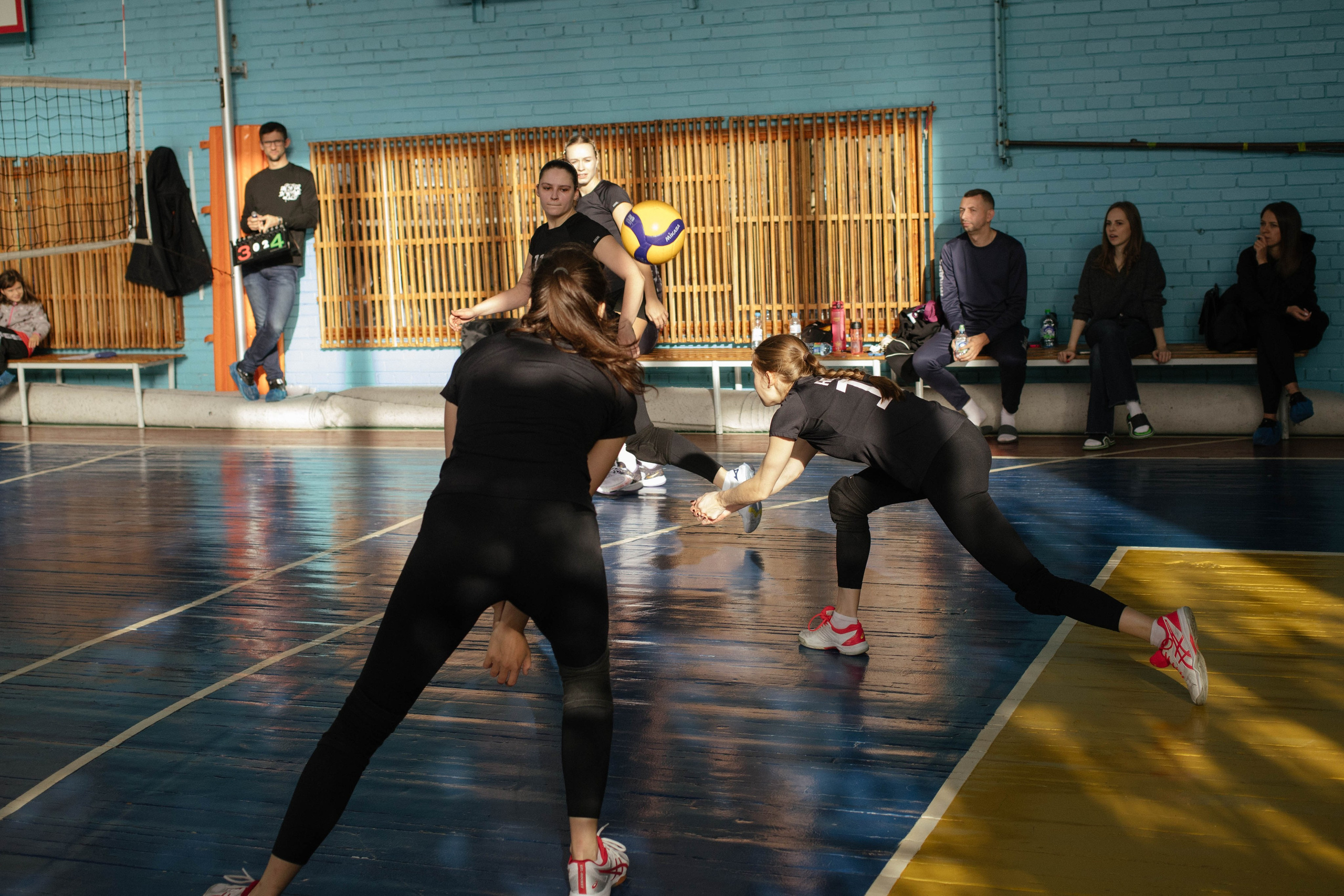 Woman's Volleyboll. Photographer in Tbilisi Saint-Petersburg Worldwide — Elena Golubeva