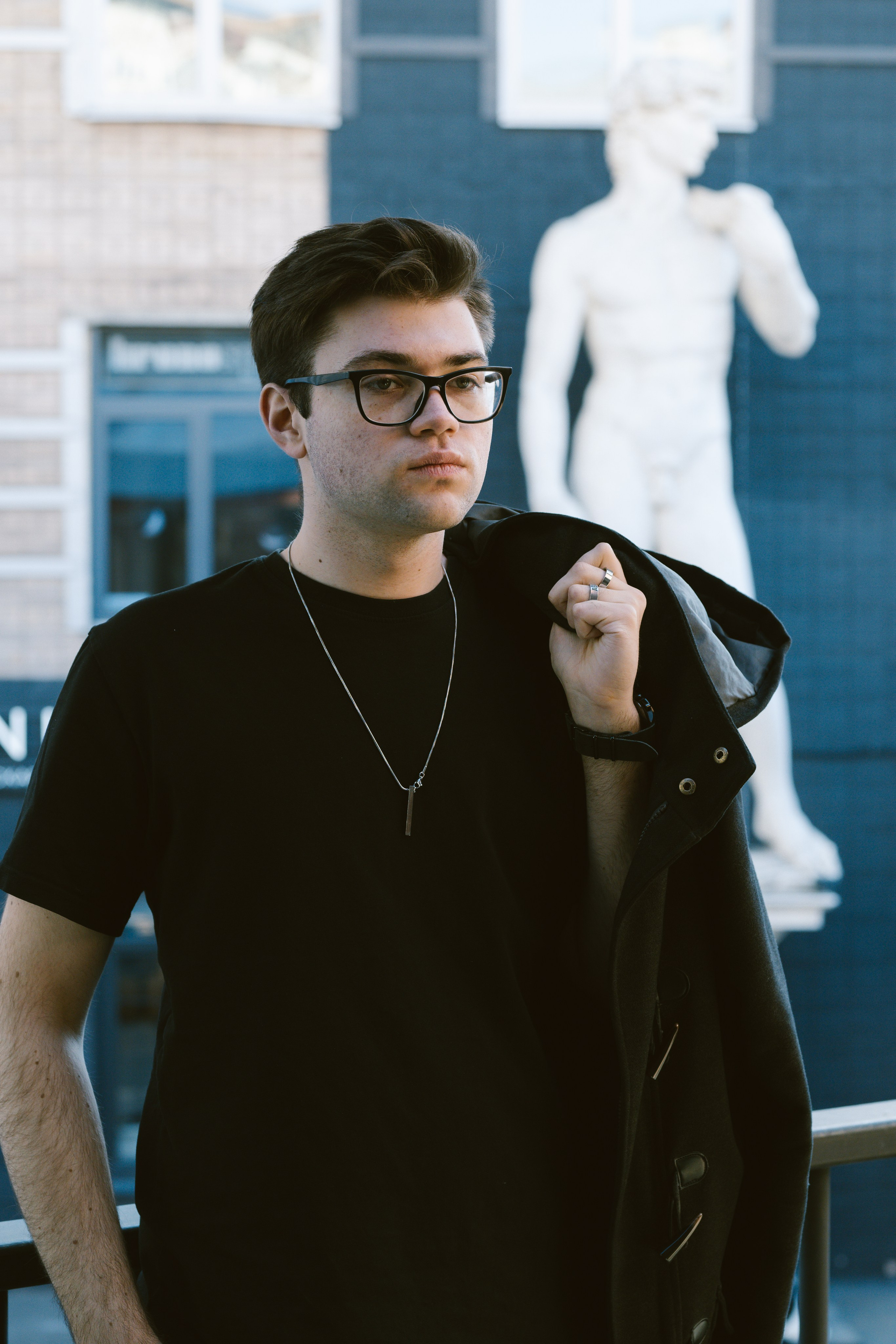 Среди городских улиц — Вадим. Фотограф и видеограф в Москве Анна Матюхина