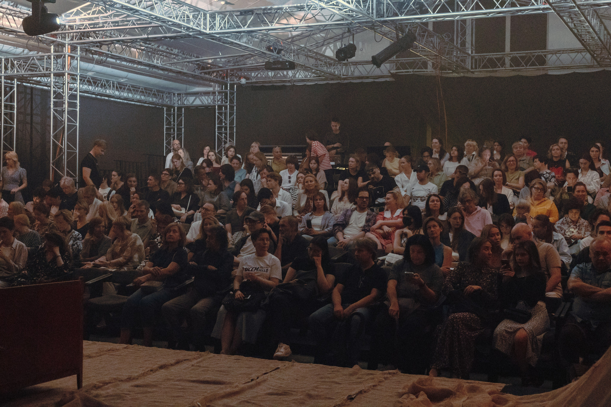 Перед премьерой. Екатерина Жабская Фотограф Видеограф Контент-мейкер Москва