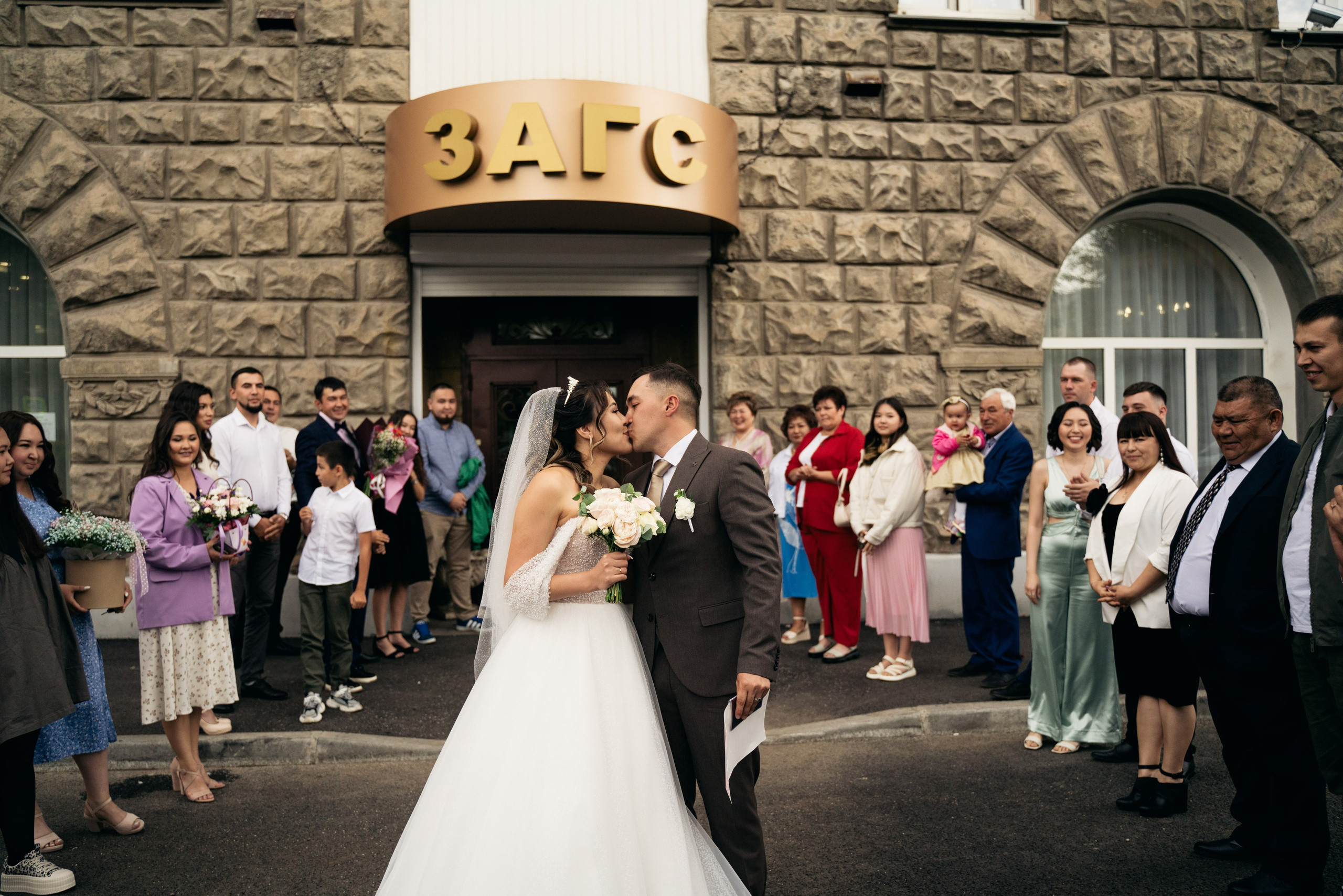 Ильнур и Динара. Свадебный день. Отбор. Кафе Ля делис. Семейный и свадебный фотограф Молодзяновская Елена