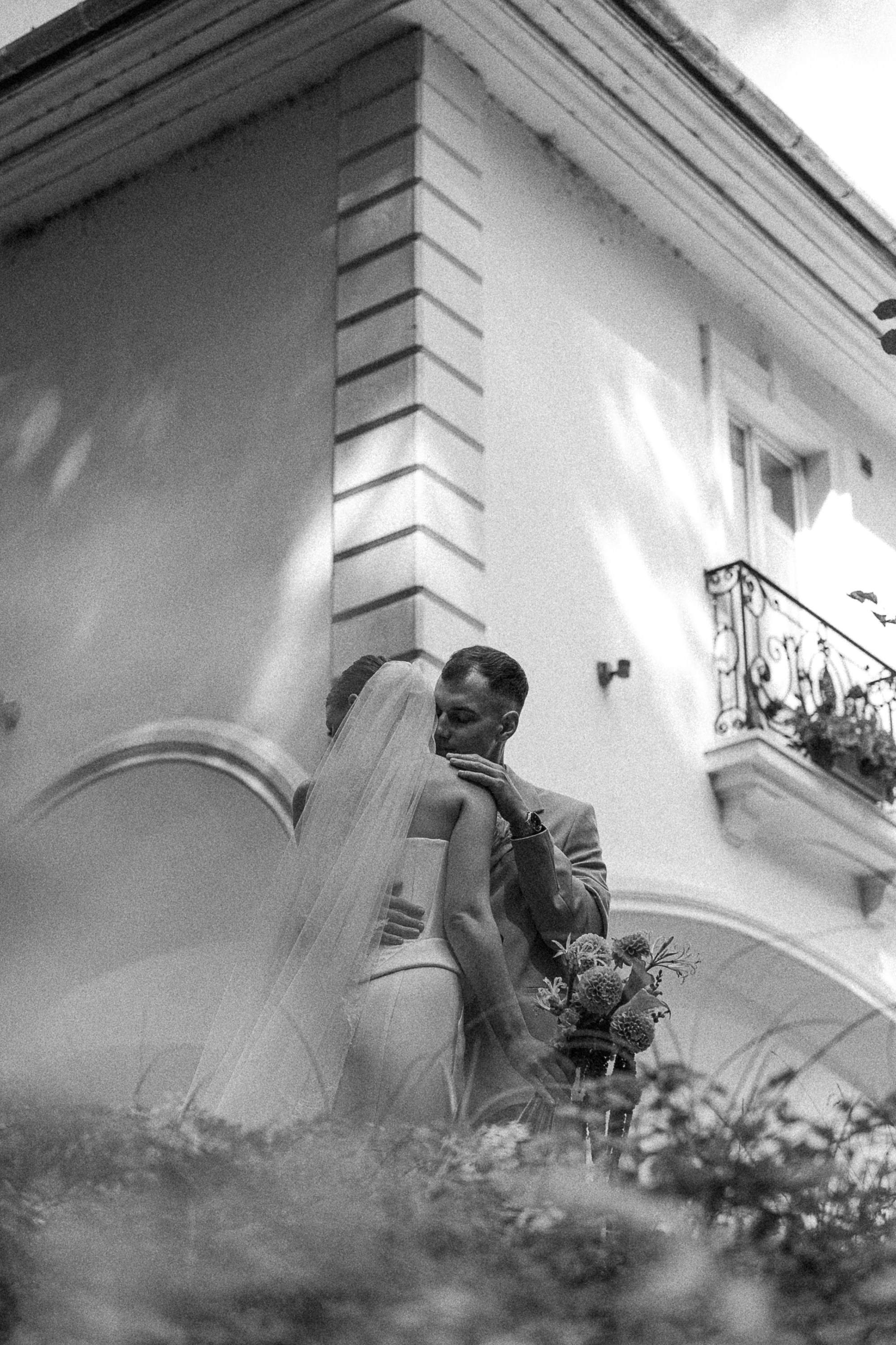 Свадьбная фотосессия в отеле Кронон (Гродно, Беларусь). Свадебный и семейный фотограф Виолетта Сидельникова. Краснодар, Россия, Беларусь, Европа