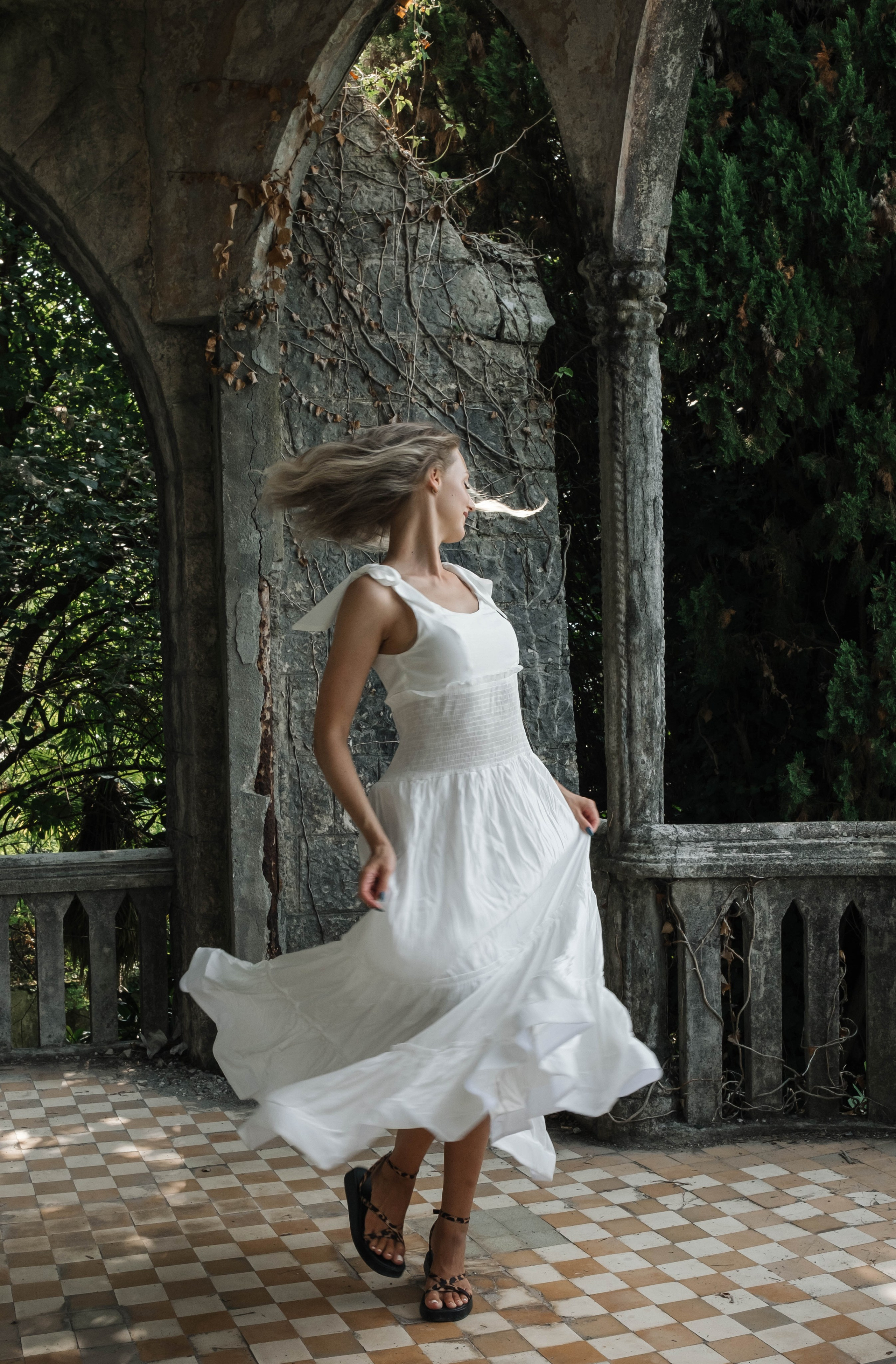 Даша в замке