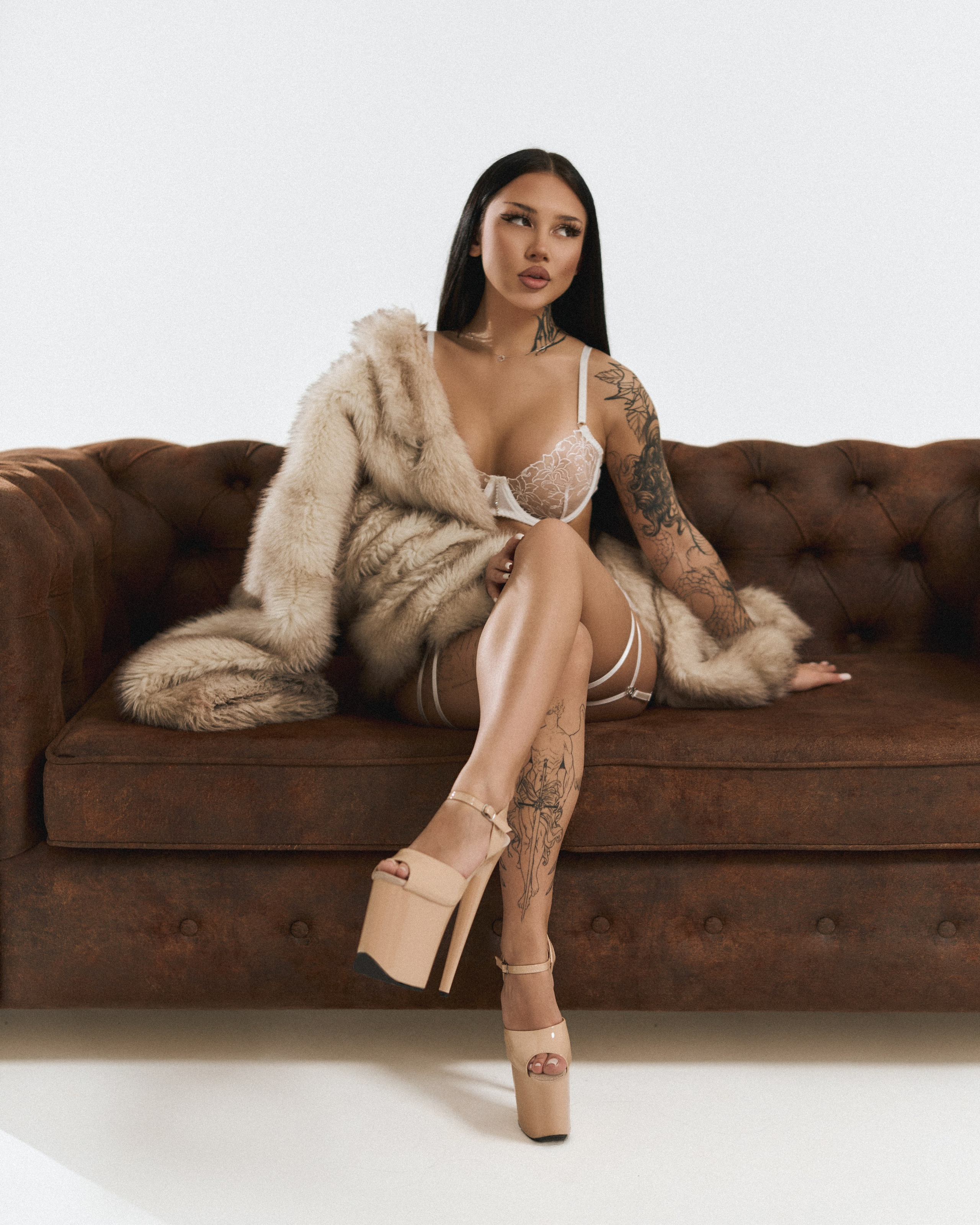 Портретная и Fashion фотосъемка в Москве КРИС KISS. Лукбуки и каталоги