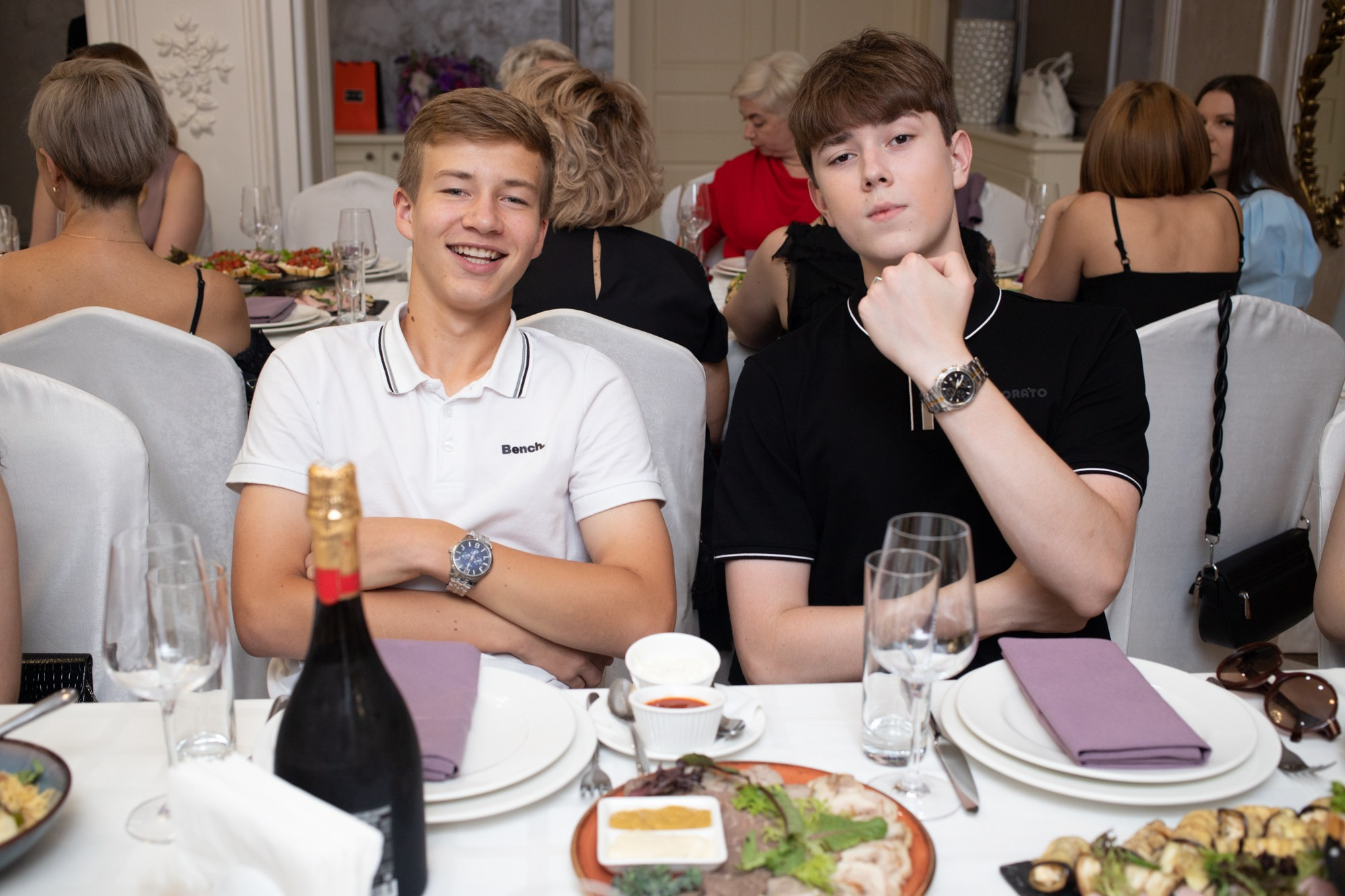 Выпускной 9-й класс. Репортажный, промышленный и маркетплейс-фотограф Дмитрий Чернат