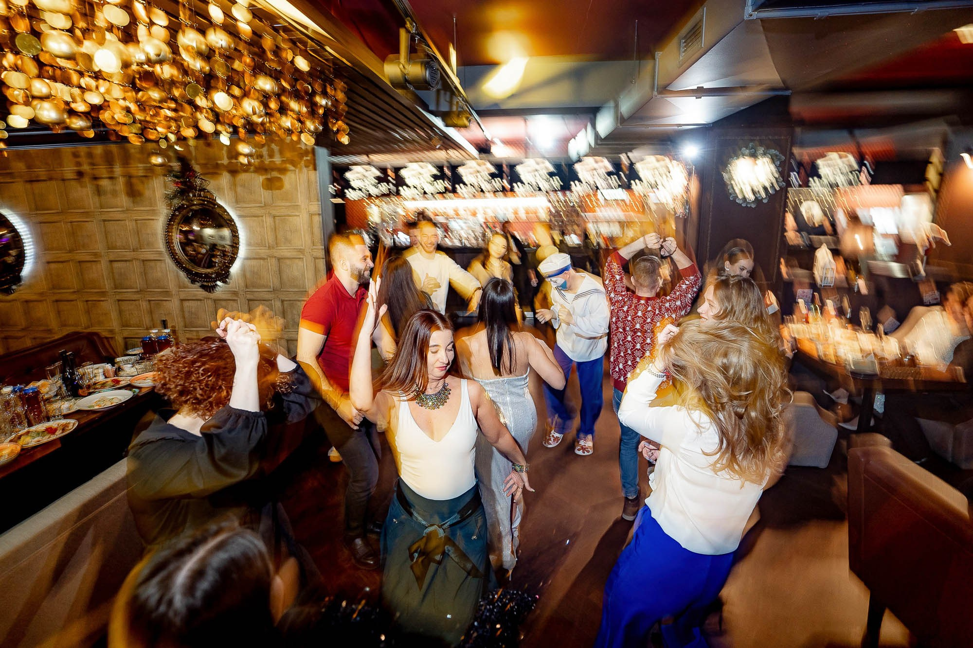 Новый год 2024 в Peoples. Сергей Кошкин. Репортажная и ивент-фотография в Сургуте