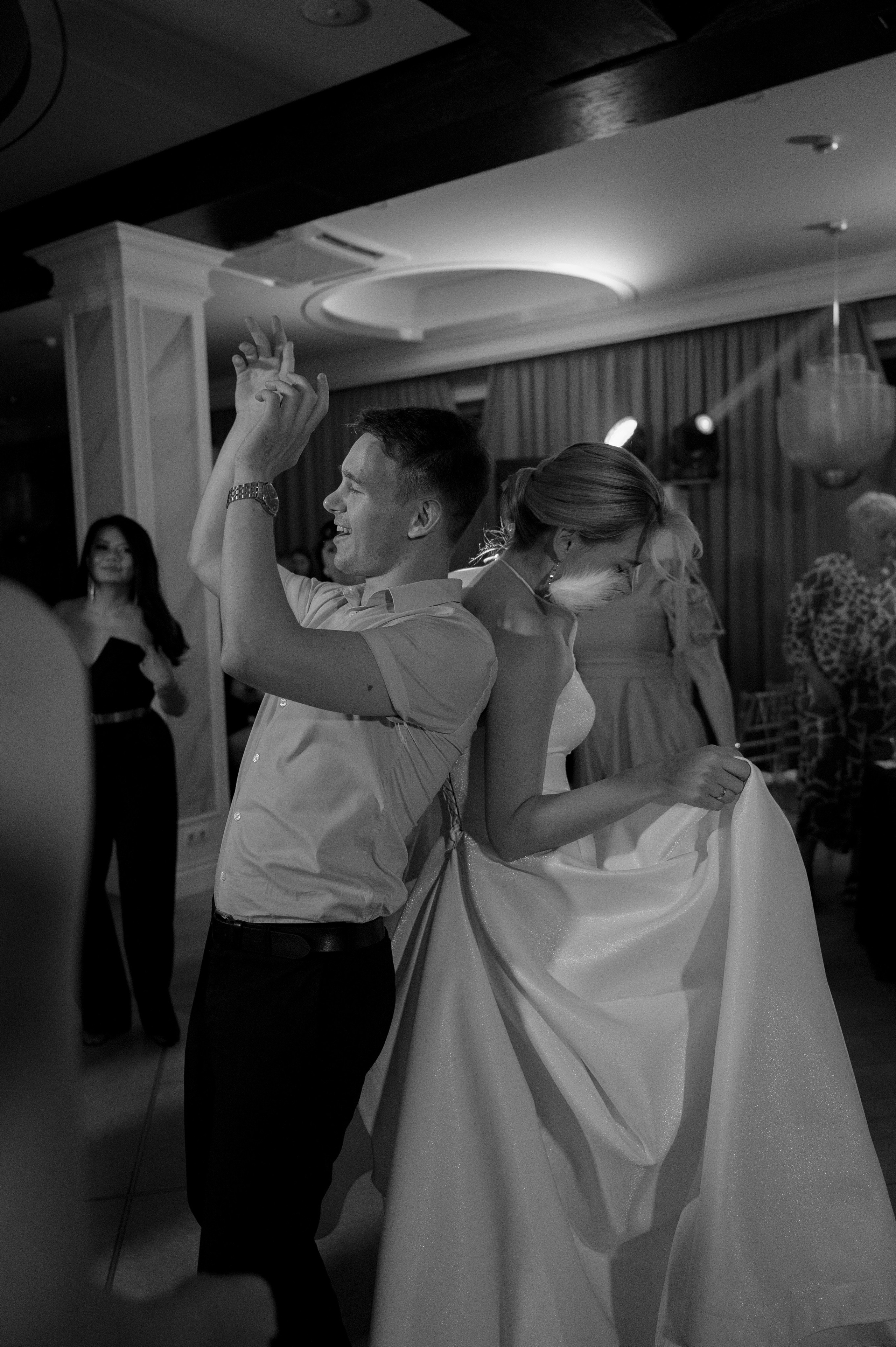 Влад и Александра. Свадебный фотограф и видеограф