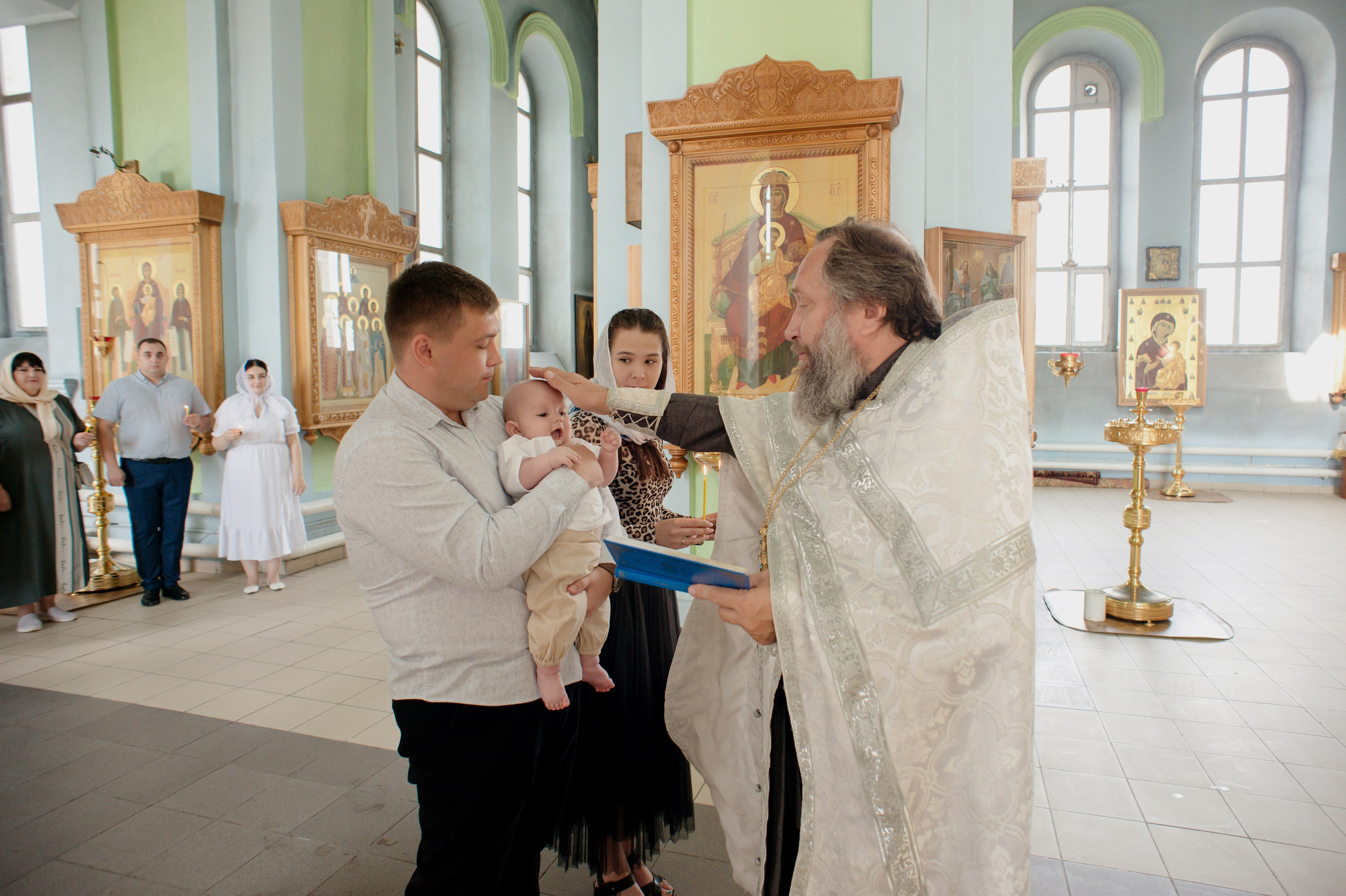 Крещение Дмитрия. Королева Елена Свадебный и семейный фотограф в Туле