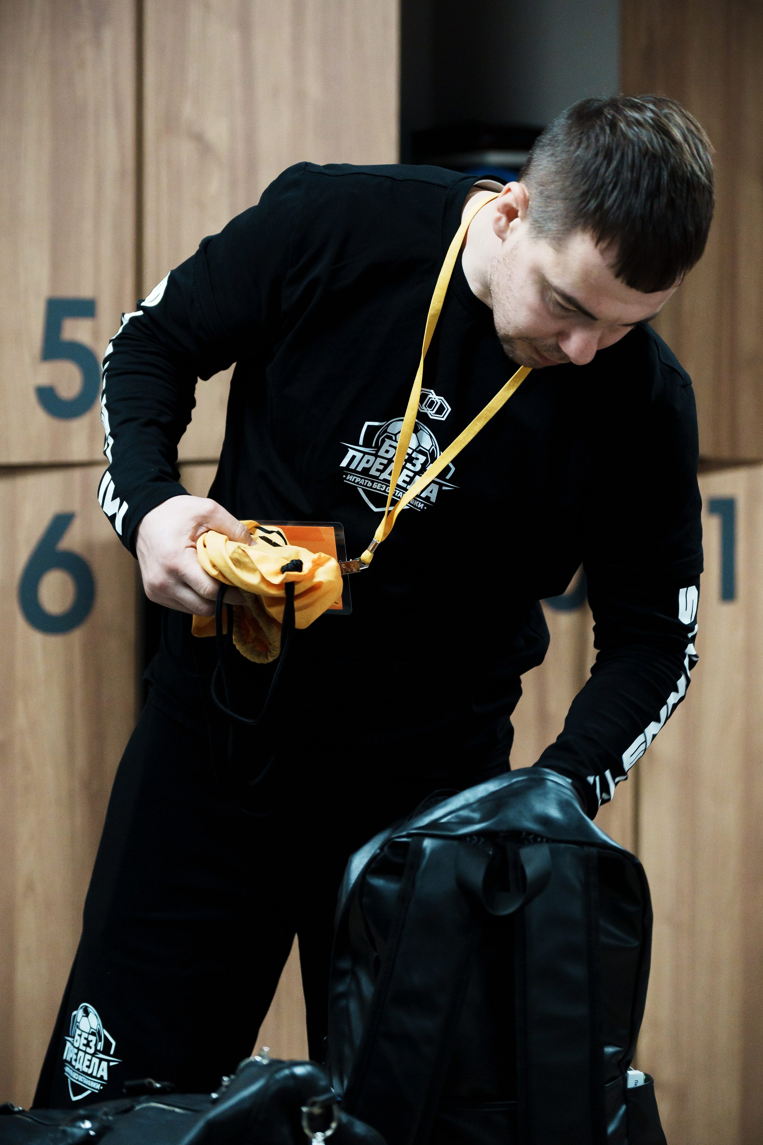 ФК «БЕЗ ПРЕДЕЛА» — «НАРОДНАЯ КОМАНДА». Polypolarphotography