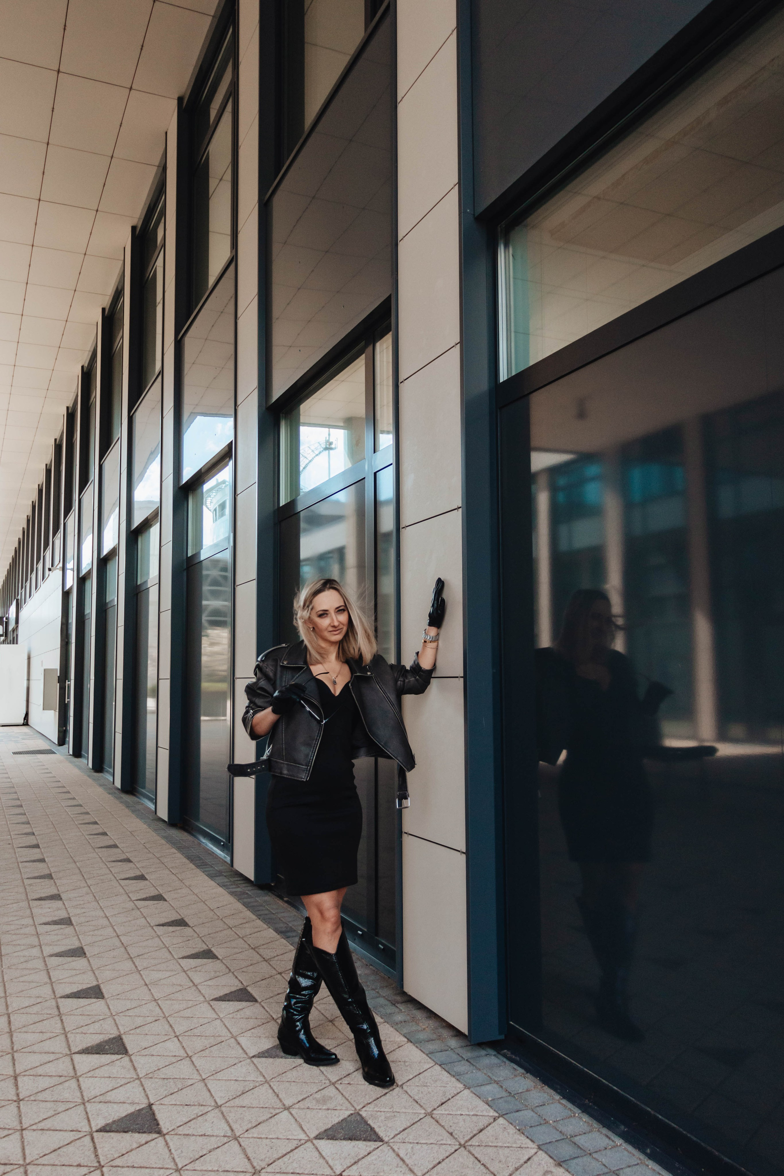 Настя. Бережно сохраняю ваши чувства и истории на своих фотографиях