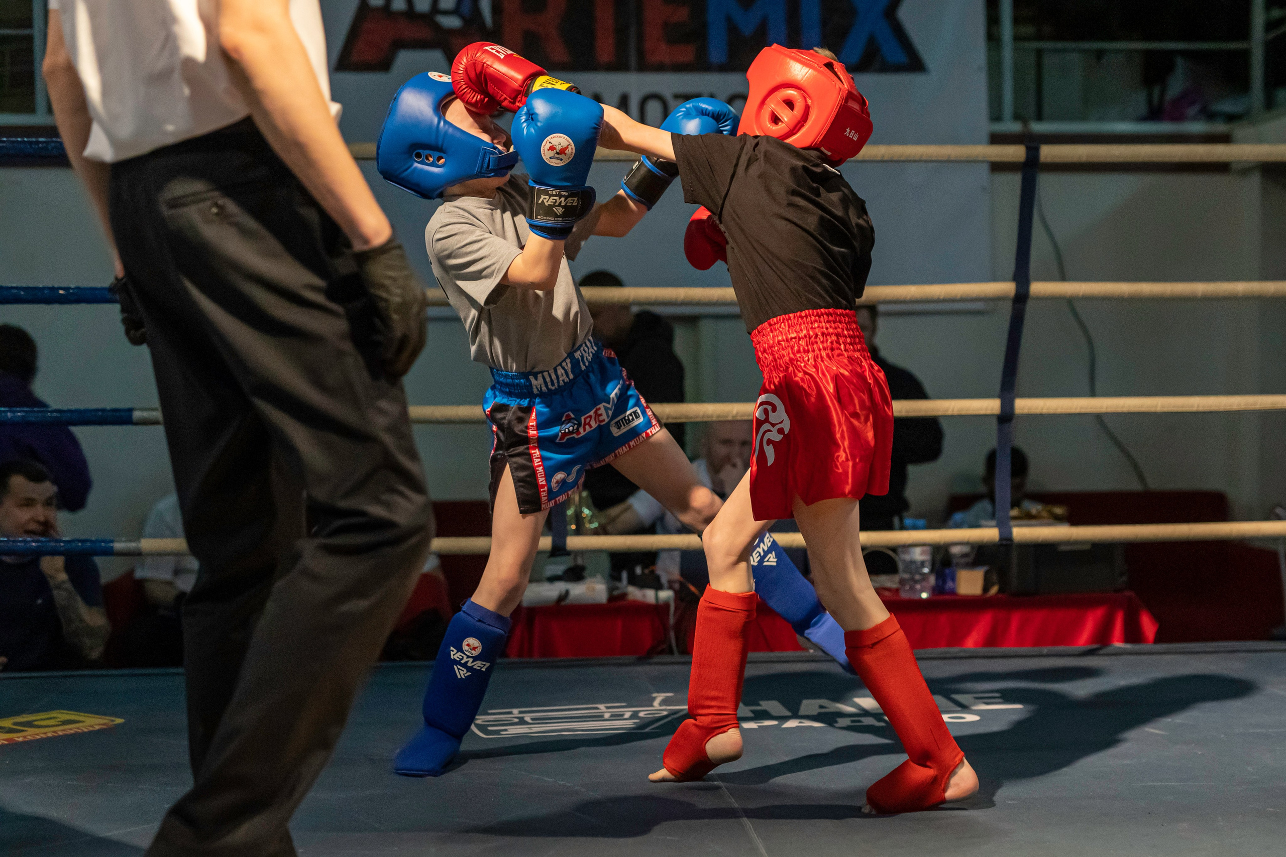 Кикбоксинг дети. Фотограф на праздник, корпоратив, День Рождения и Юбилей в г. Санкт-Петербурге Алексей Анкушев