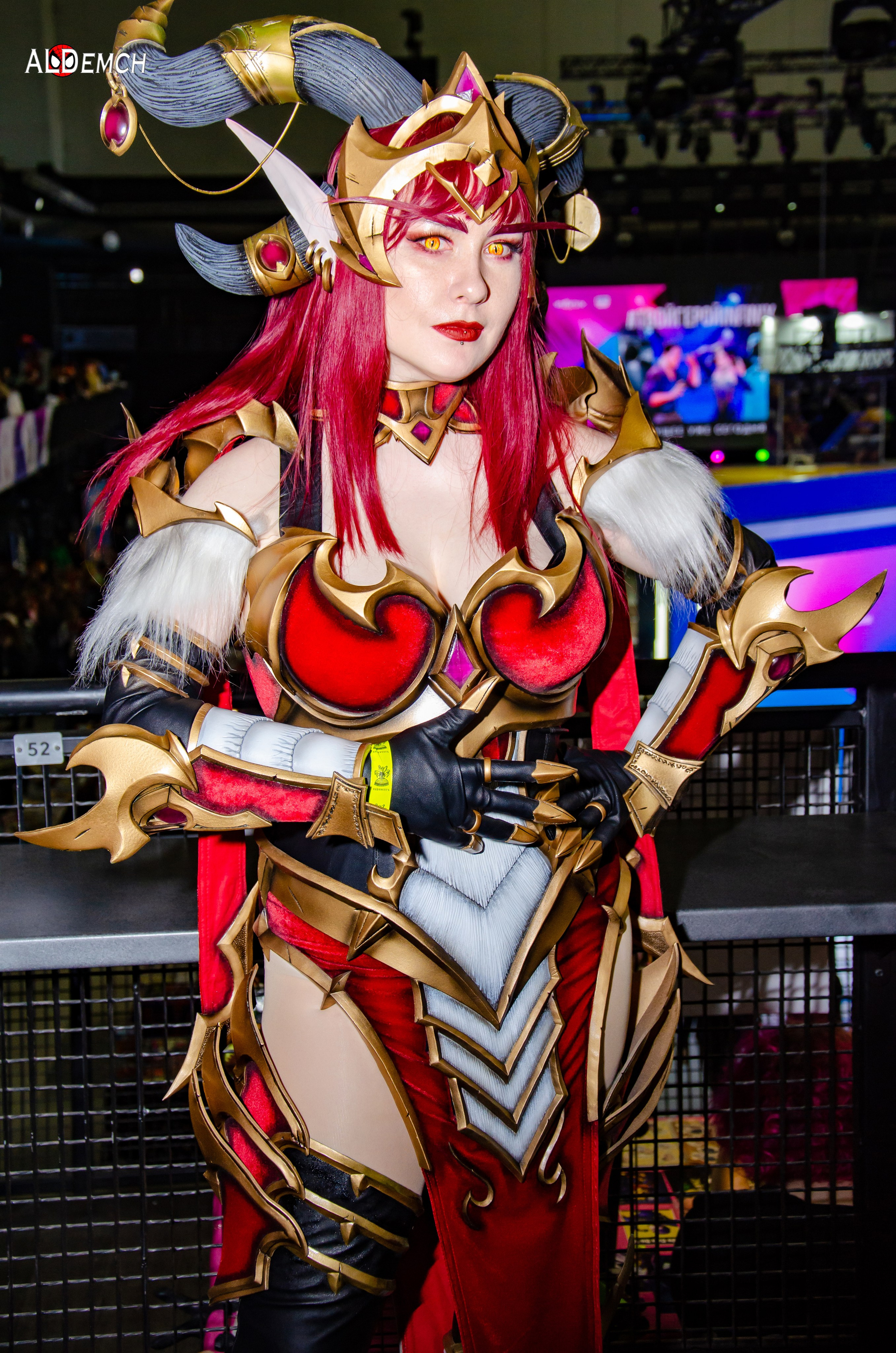 Аниме картинки персонажей и косплей фото в России Москве