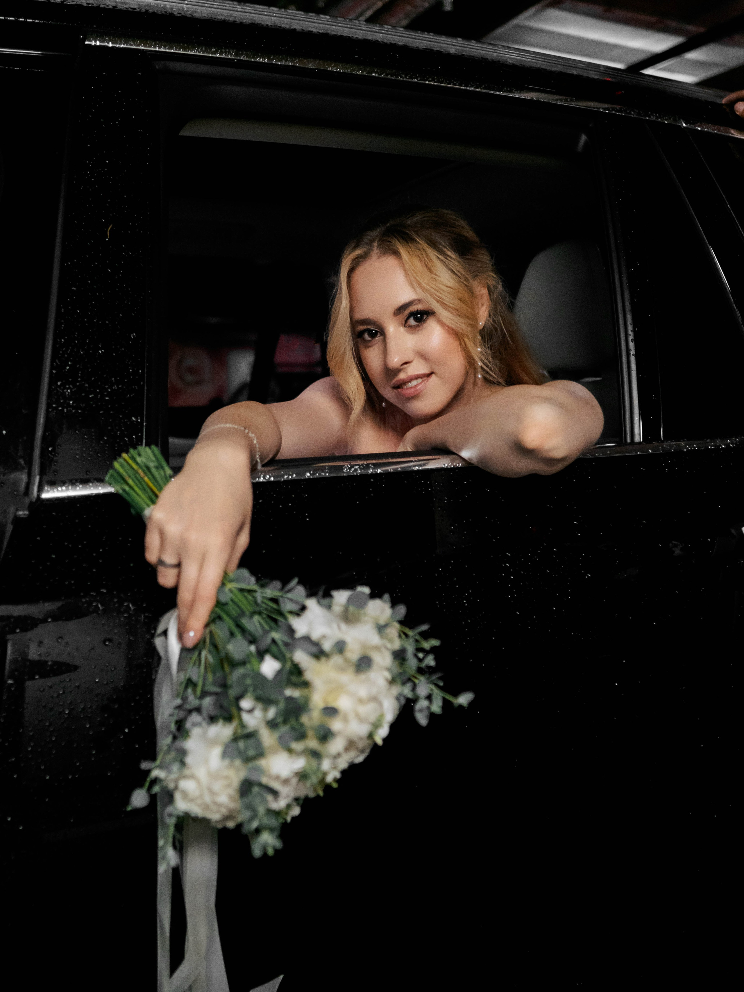 Свадьба — парковка Моремолл. Фотограф в Сочи