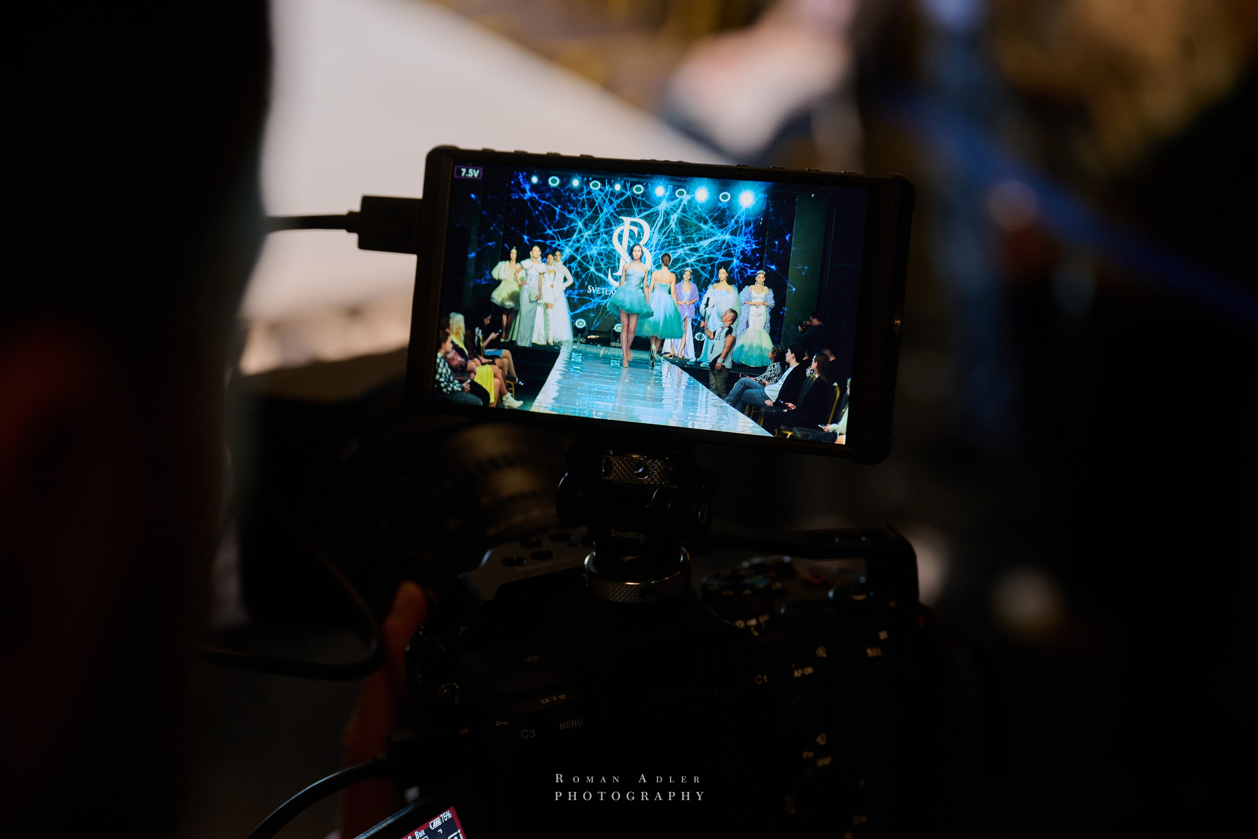 Moscow Fashion Show весна 2025. Фотограф Роман Адлер