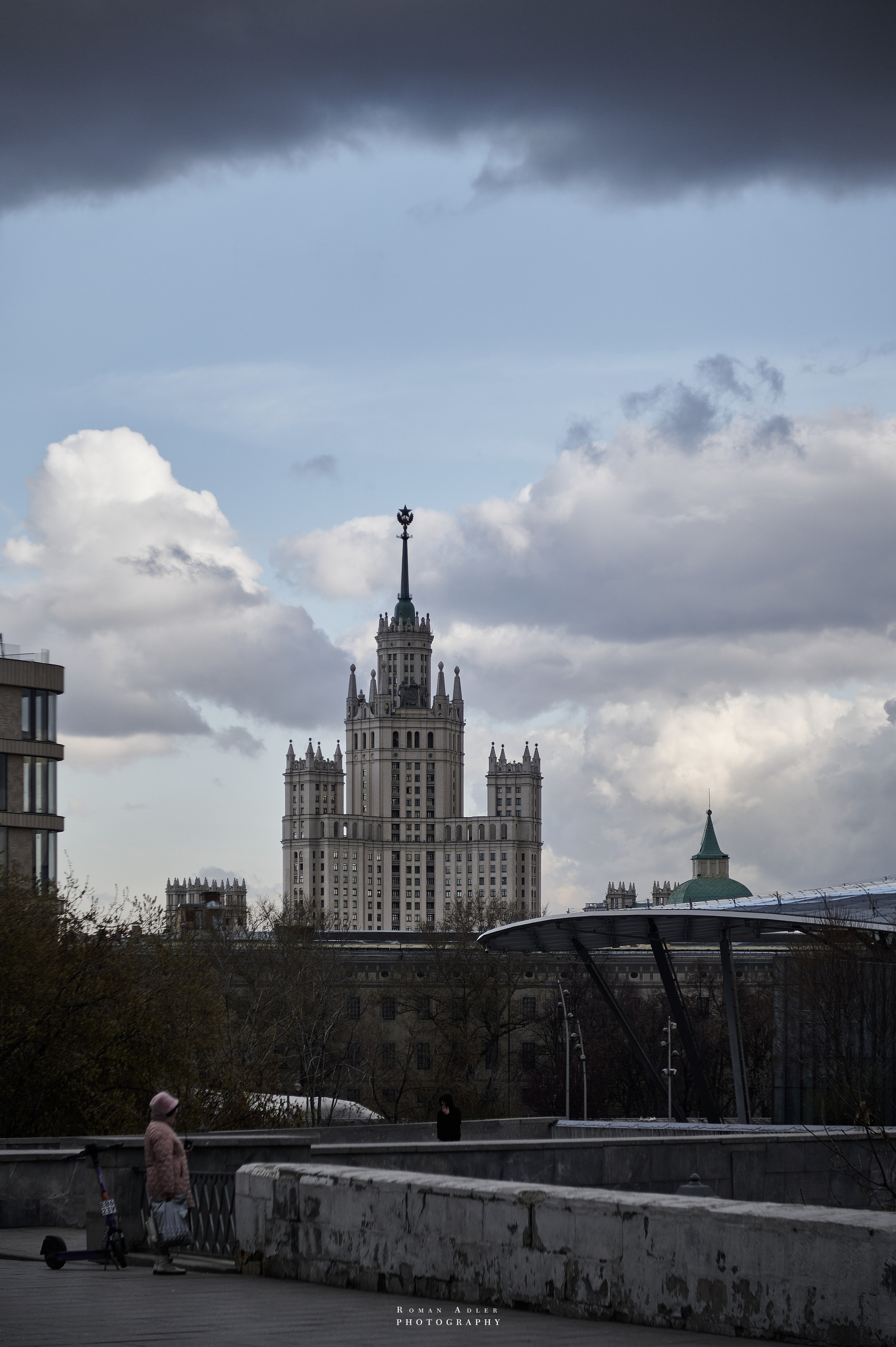 Москва. Апрель 2026. Фотограф Роман Адлер