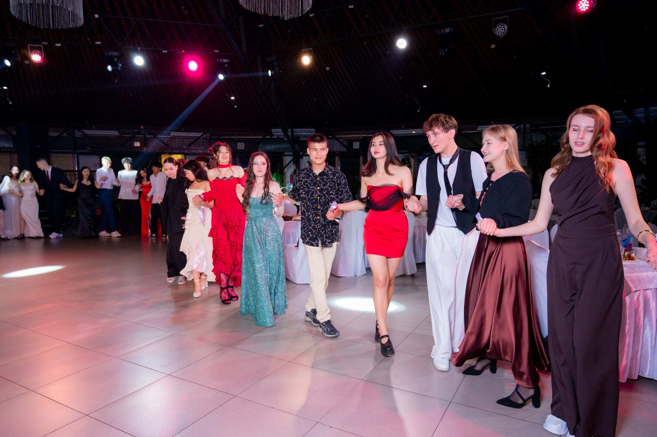 Выпускной 11 класс. Женский и семейный фотограф Елизова Оля г. Улан-Удэ