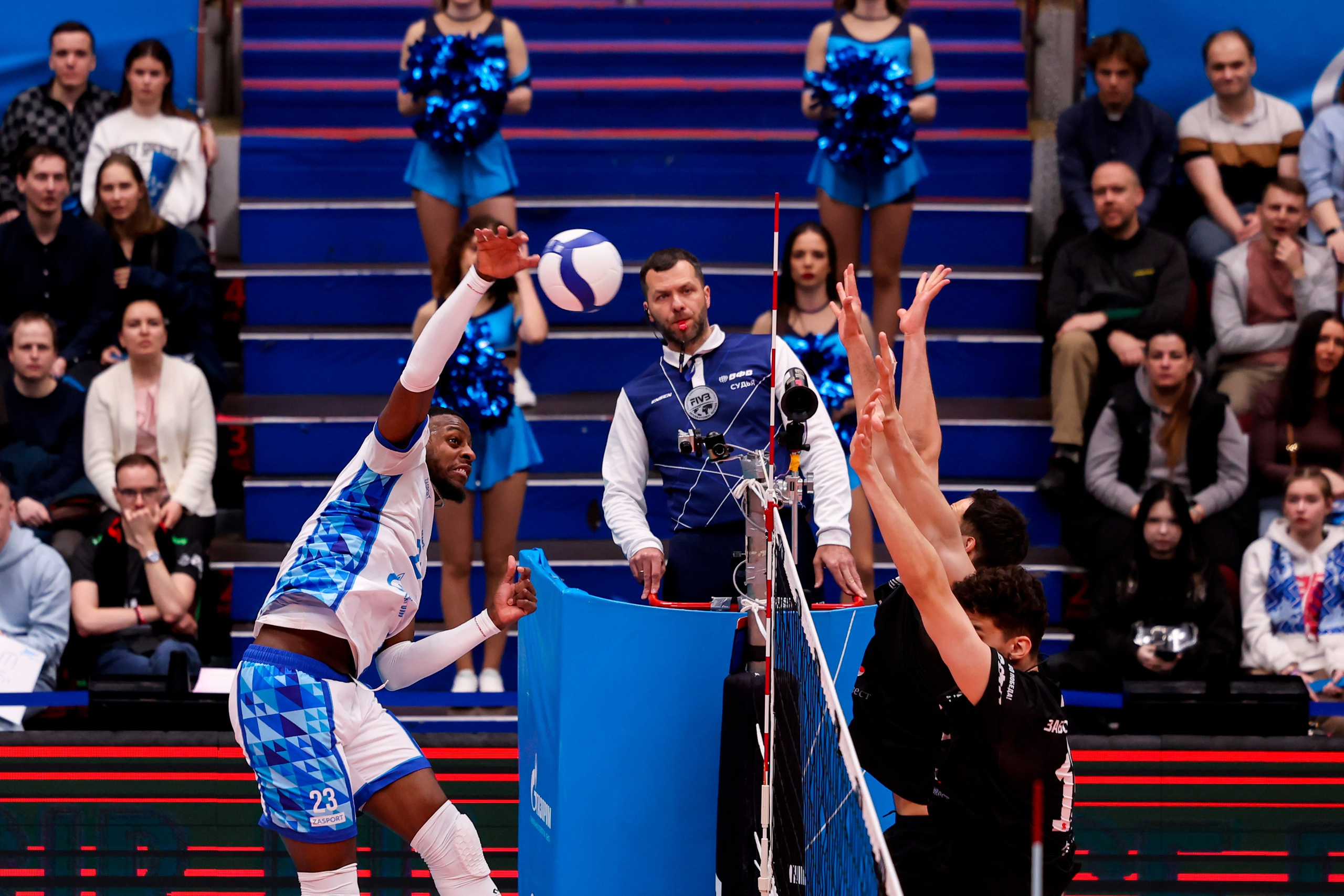 ВК Зенит — ВК Белогорье 08.04.2025. Спортивный и репортажный фотограф Антон Тереханов