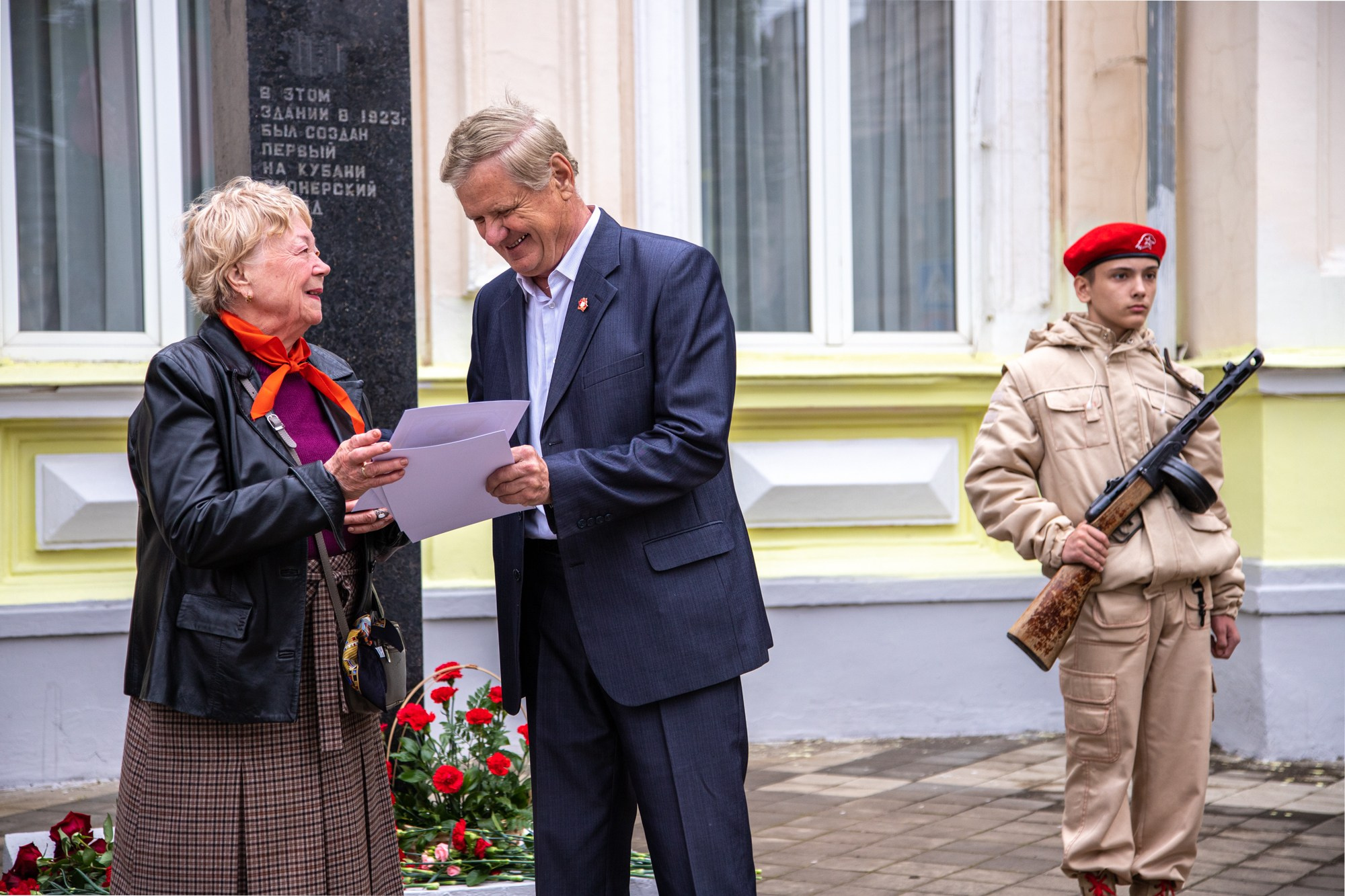 100-летие пионерии. Репортажный, промышленный и маркетплейс-фотограф Дмитрий Чернат
