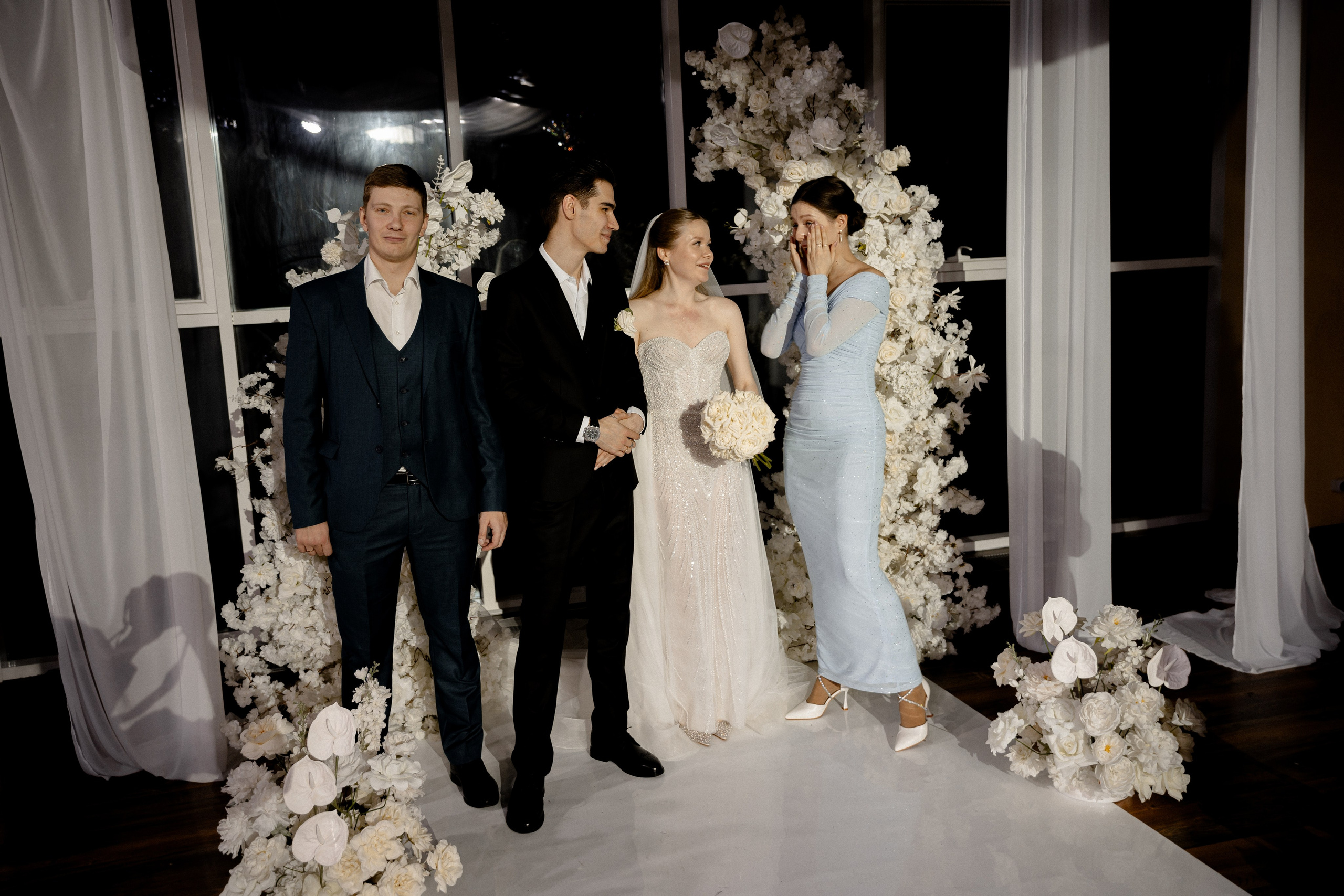 СВАДЕБНАЯ СЬЕМКА СБОРОВ В ОТЕЛЕ И ВЫЕЗД НА ЦЕРЕМОНИЮ (СНЯТО В СИБИРЕ В НИЖНЕВАРТОВСКЕ). Профессиональный фотограф, Санкт-Петербург — Виктория Богомолова