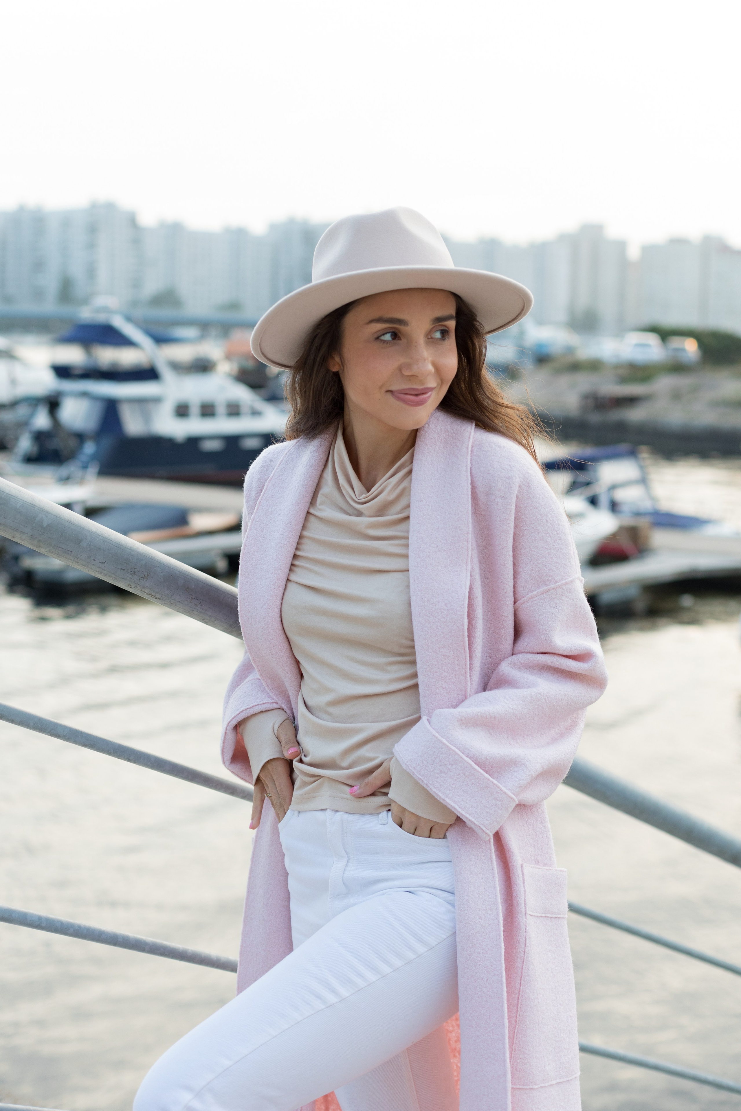 Фотосессия для бренда  женской одежды и аксессуаров. Детский и контент фотограф Надя Волкова Санкт-Петербург