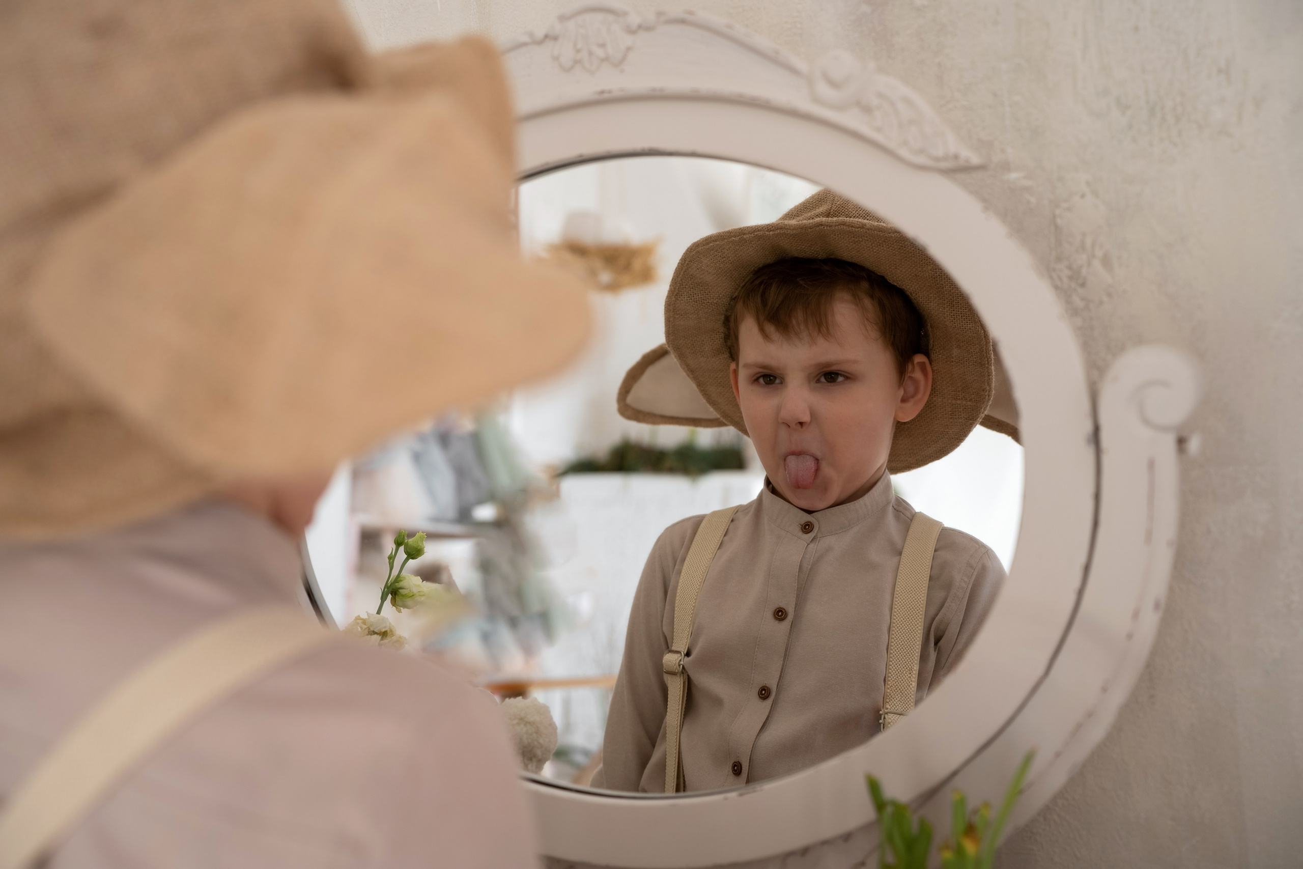 Дети и кролики. Главная