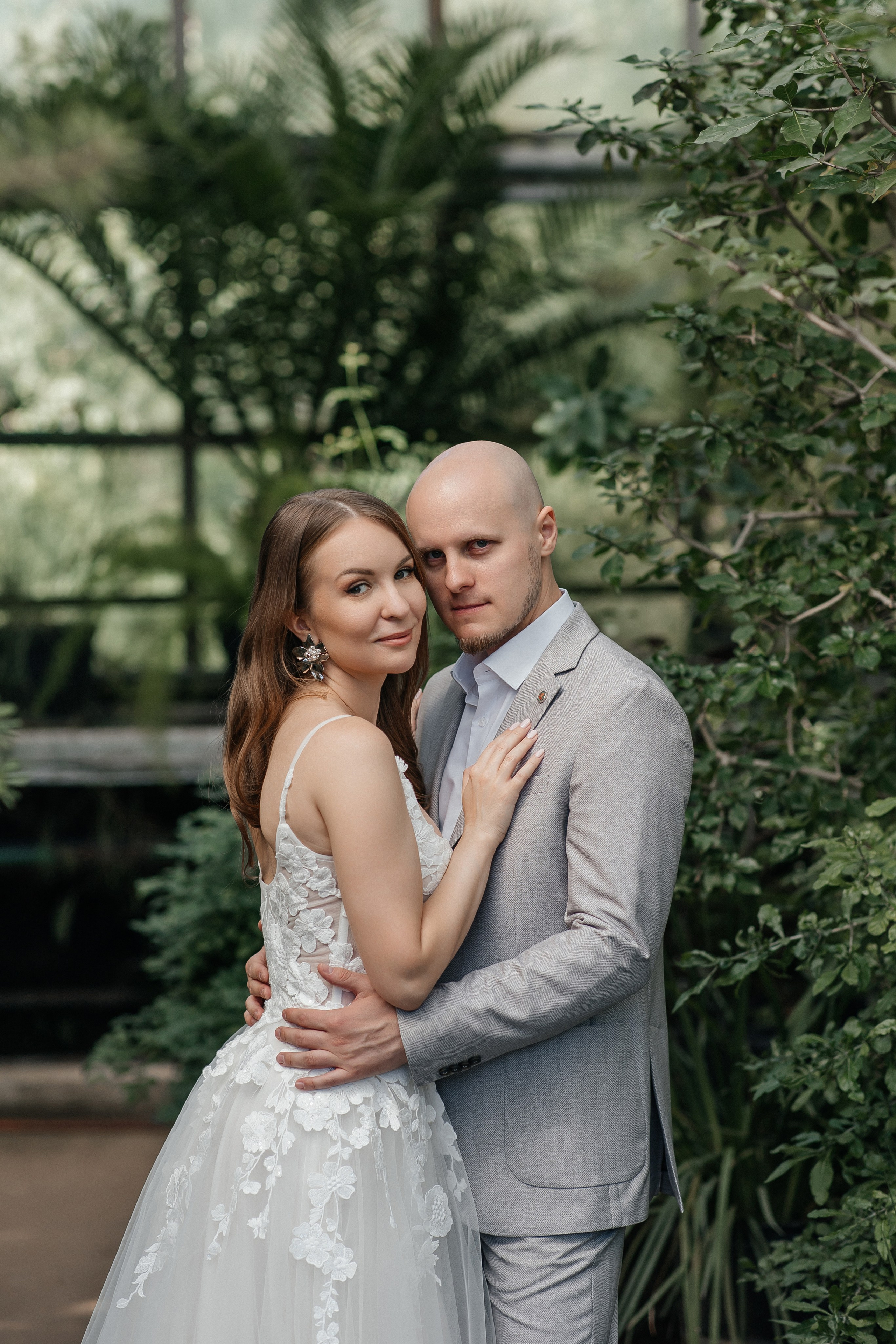 Свадебная фотосессия в Старой фондовой оранжерее Ботанического сада