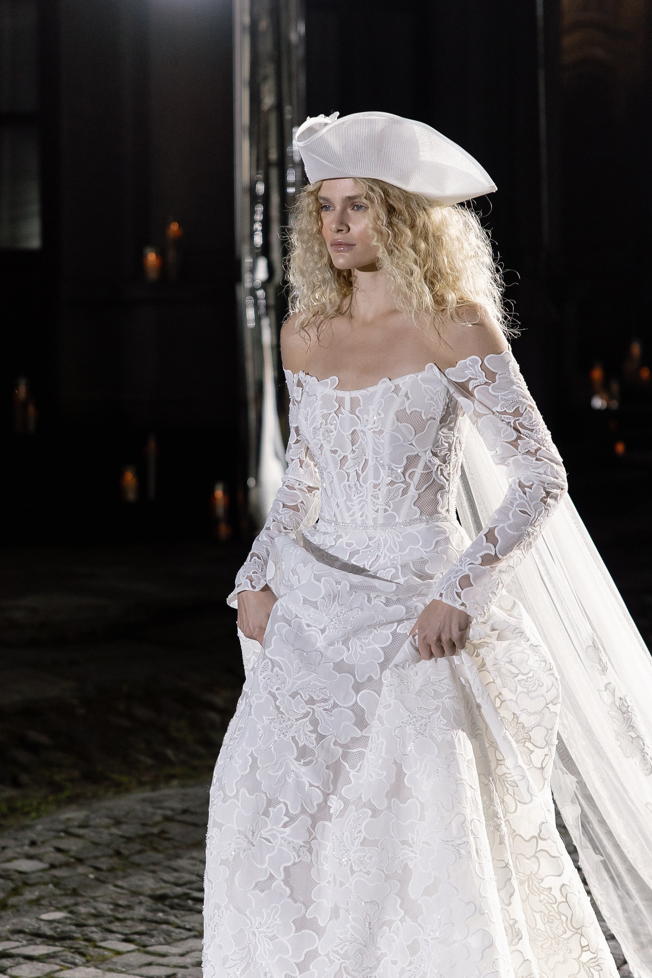 Rara Avis Fashion Show 2025. Свадебный фотограф Москва и Санкт-Петерург Артем Мамонов