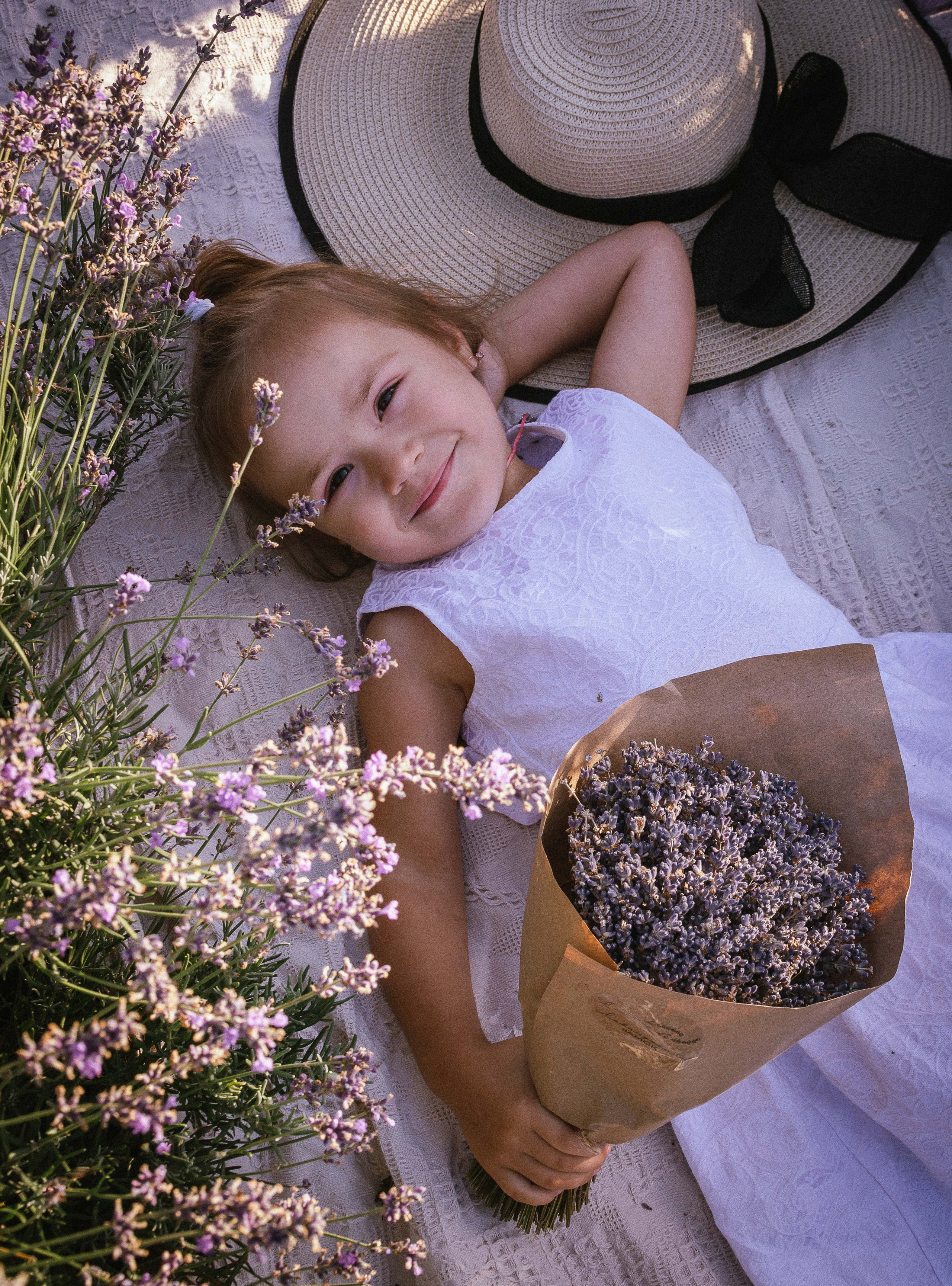 Фотографии в лавандовом поле. Елена Волкова семейный фотограф в станице Гостагаевской города-курорта Анапа
