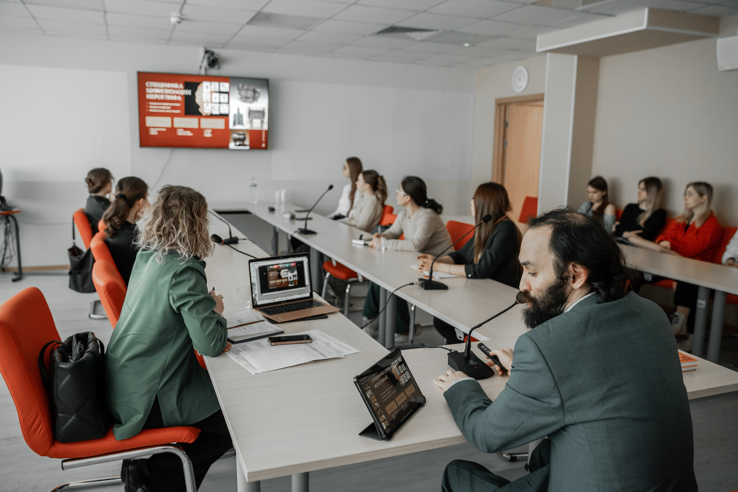 Международный Форум | Языки и Культуры Восточной Азии в Образовательном Пространстве. Фотограф брендов и бизнеса в Москве Алексей Сентюрин