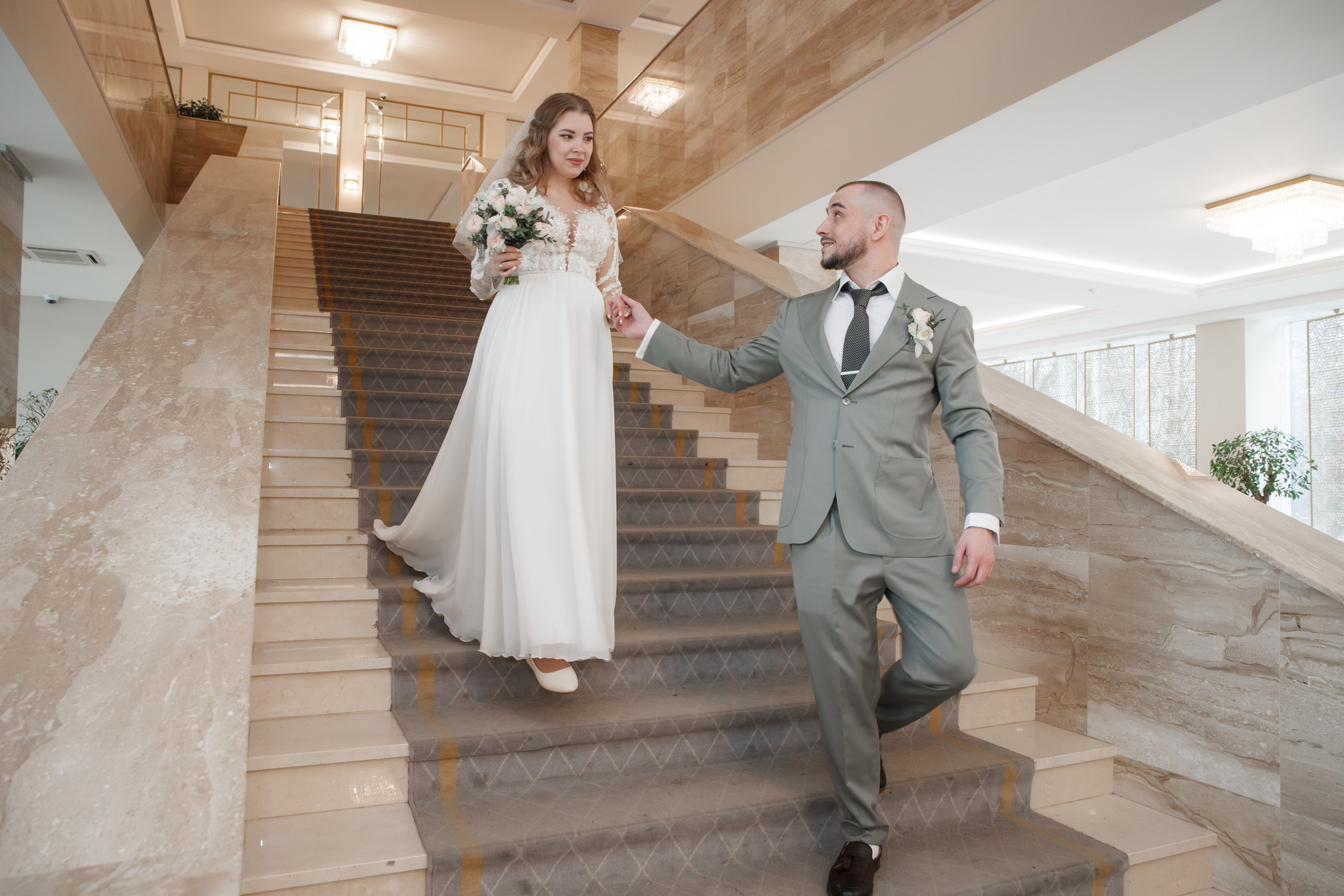 Варя и Денис, 4 ЗАГС + банкет. Свадебный и репортажный фотограф (Москва, Королев и другие)