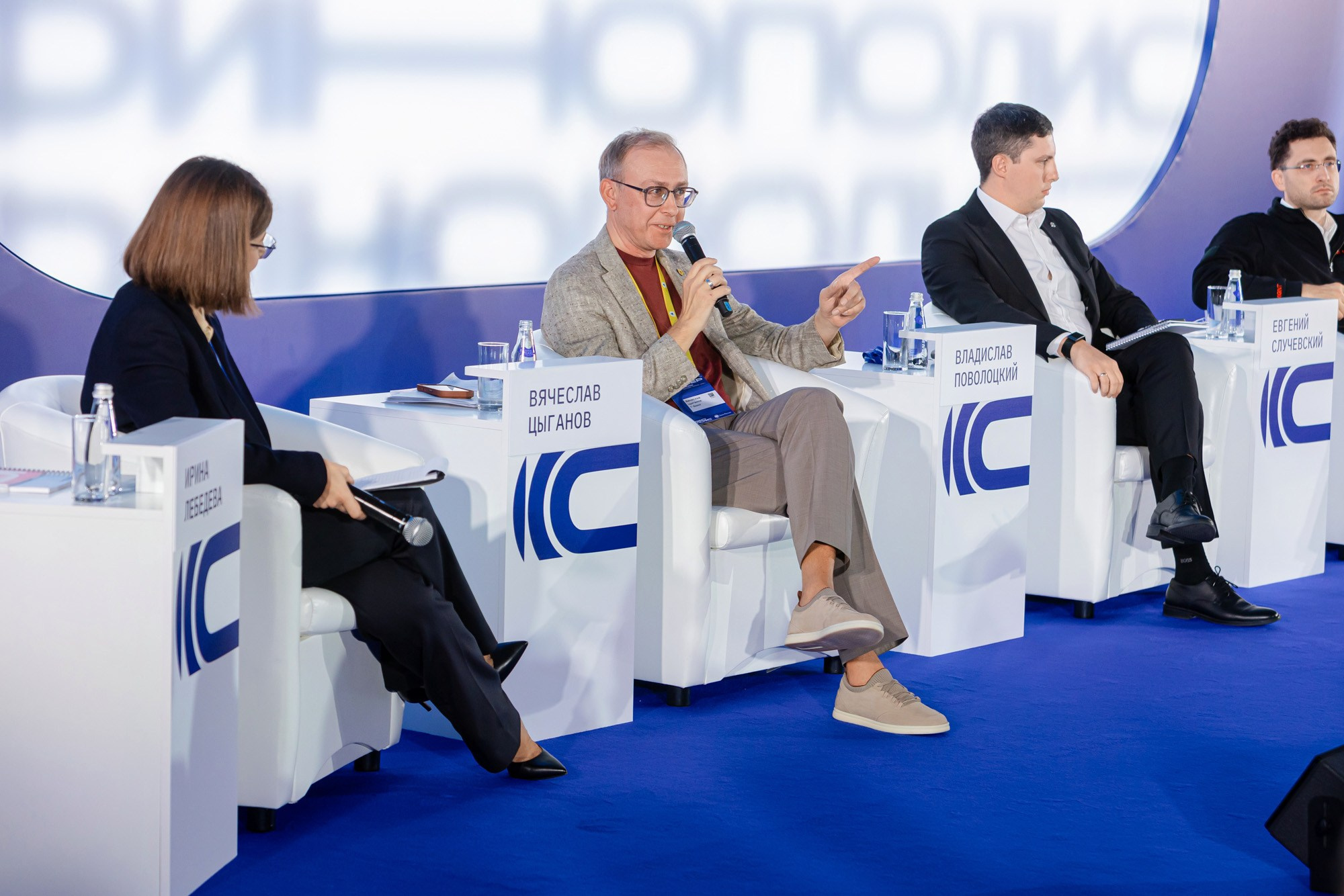 Финополис 2025. Фотограф Валентина Кондрасюк в Санкт-Петербурге