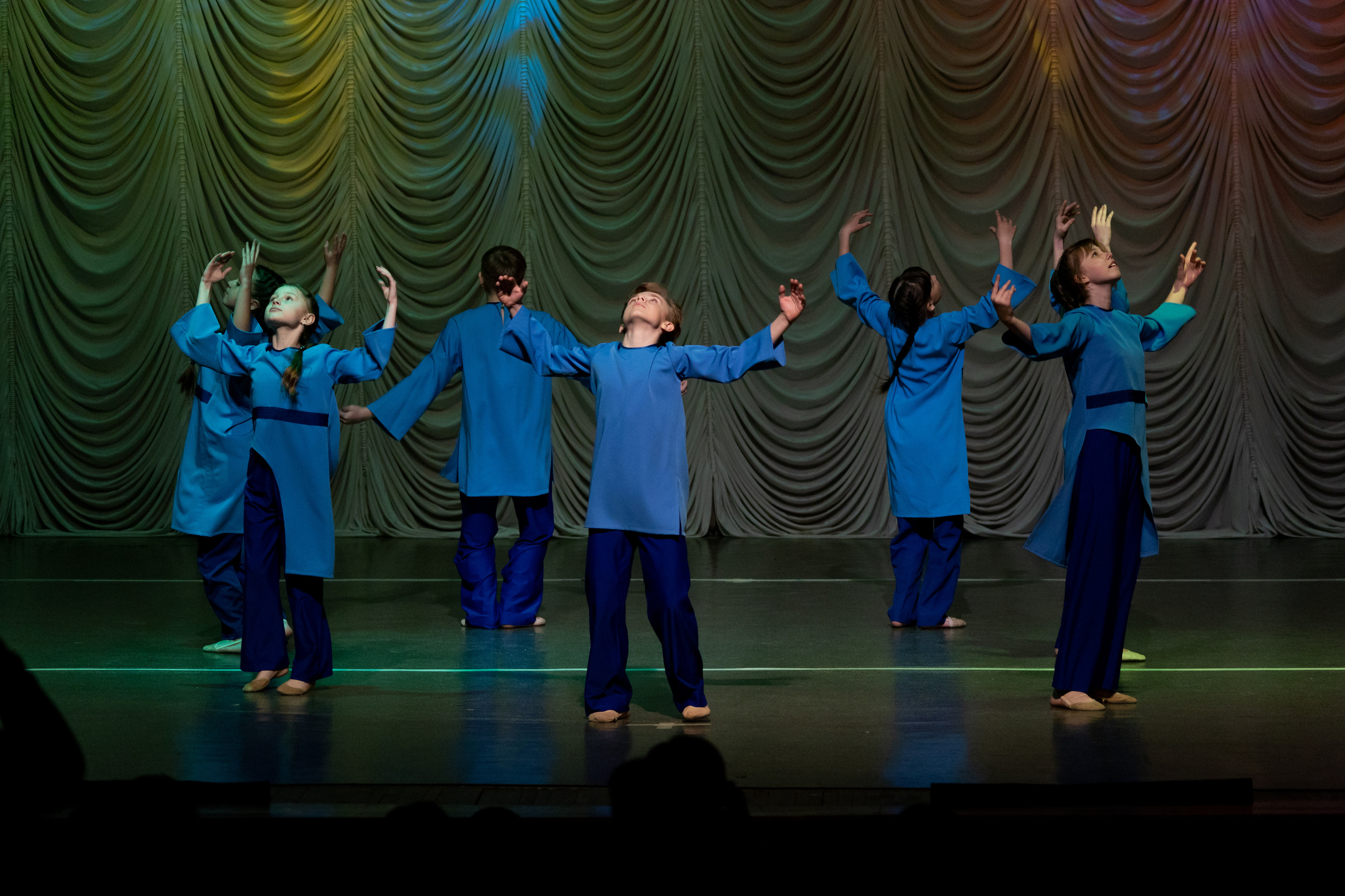 Ансамбль танца «Колорит» Отчётный концерт 2023. Фотограф Михаил Олейник