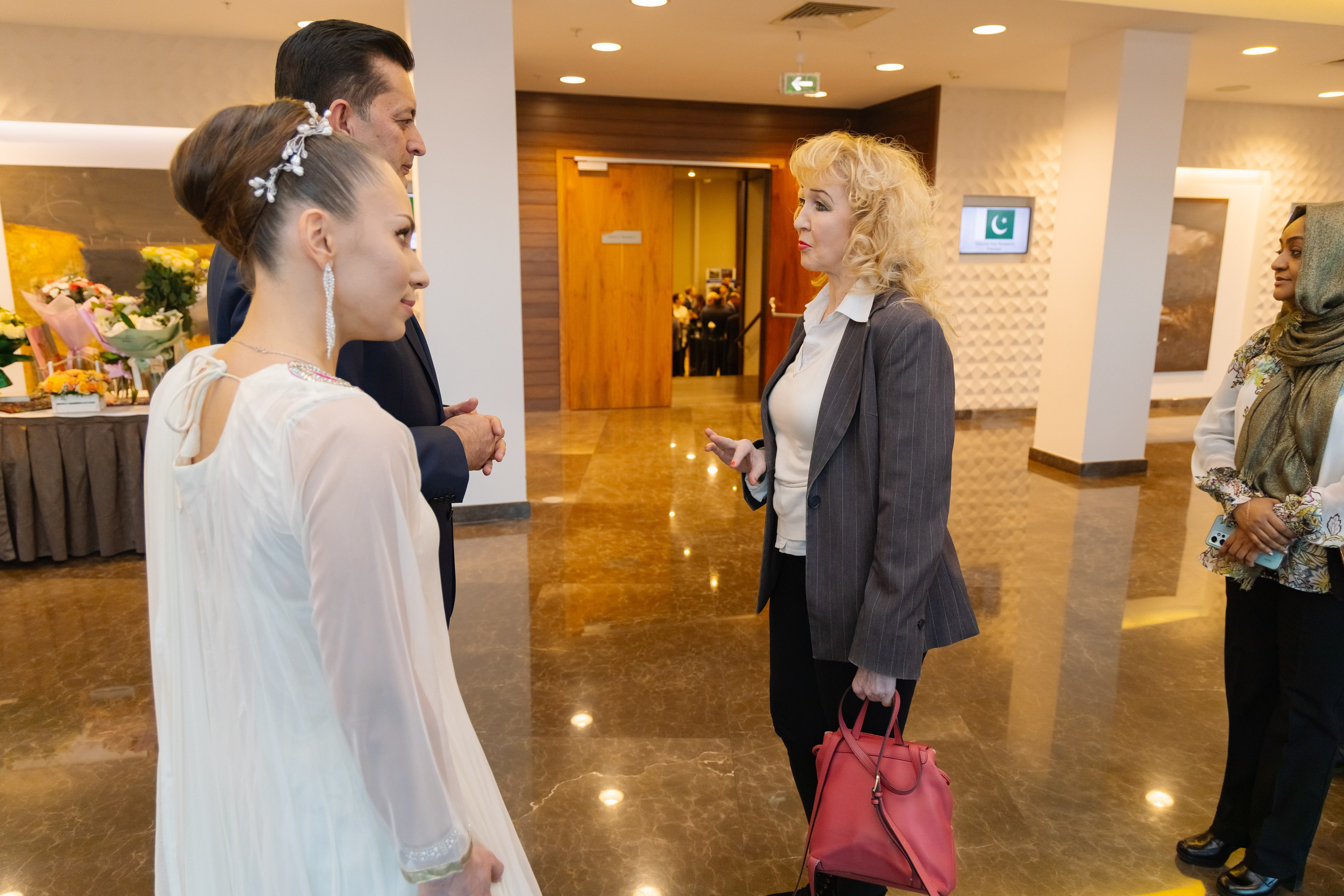 Фотосъемка делегации Пакистана в Беларуси в отеле Марриотт. Свадебный фотограф в Минске/Беларуси Сергей Спиридонов